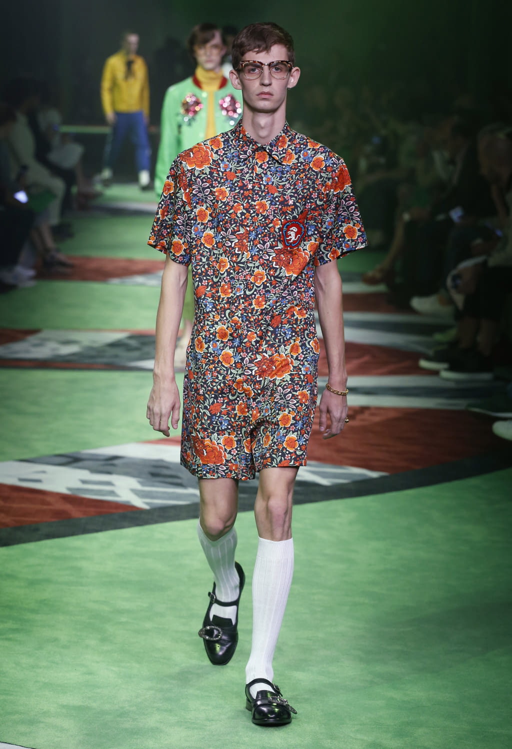 Fashion Week Milan Spring/Summer 2017 look 23 from the Gucci collection menswear