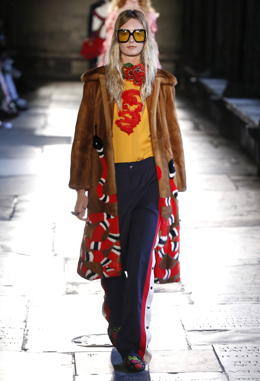 Fashion Week Milan Resort 2017 look 71 from the Gucci collection womenswear