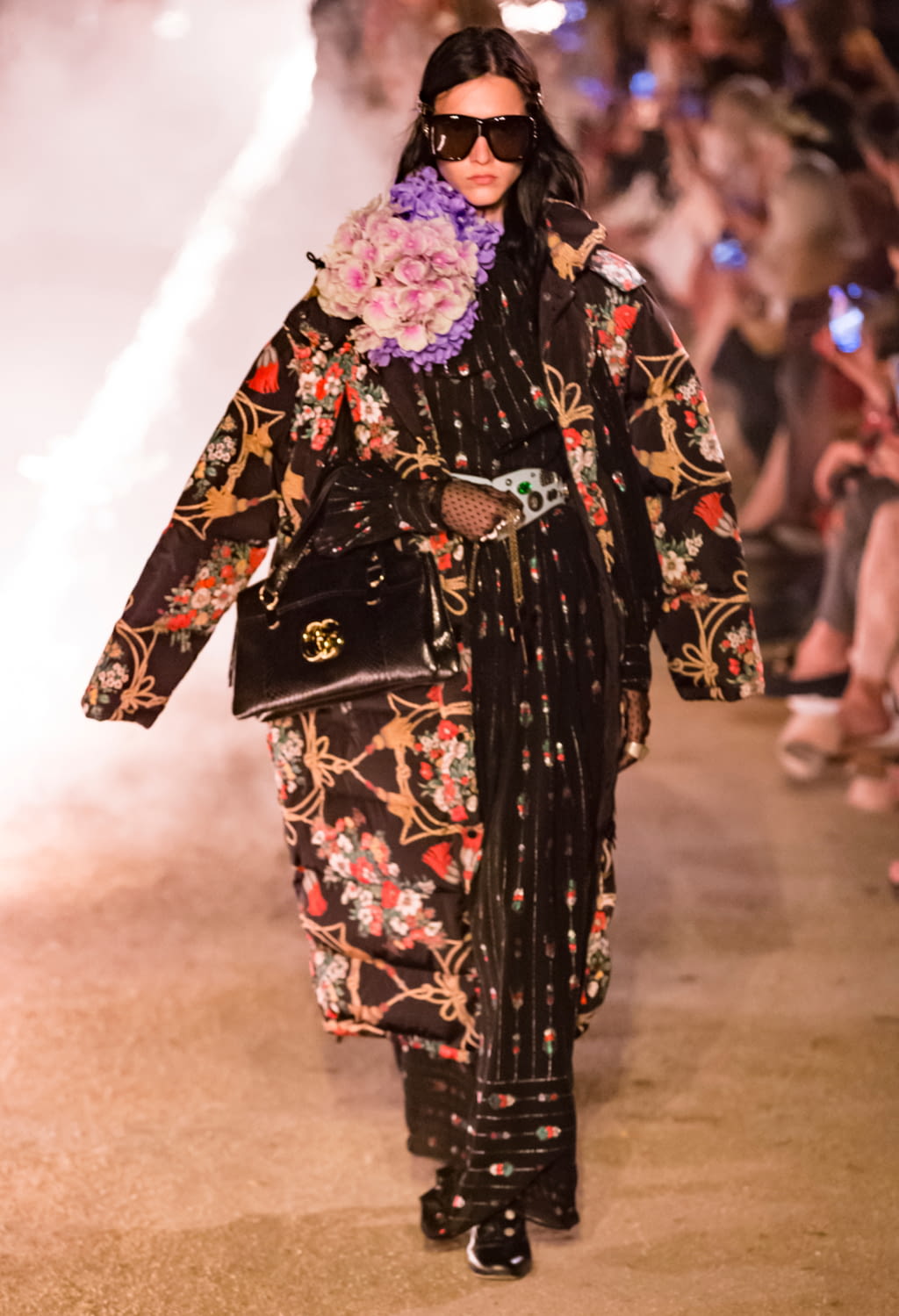 Fashion Week Milan Resort 2019 look 101 de la collection Gucci womenswear