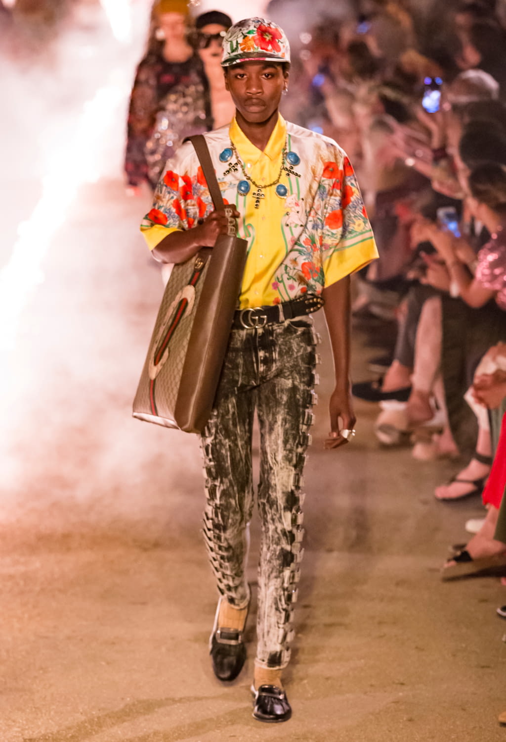 Fashion Week Milan Resort 2019 look 104 de la collection Gucci womenswear