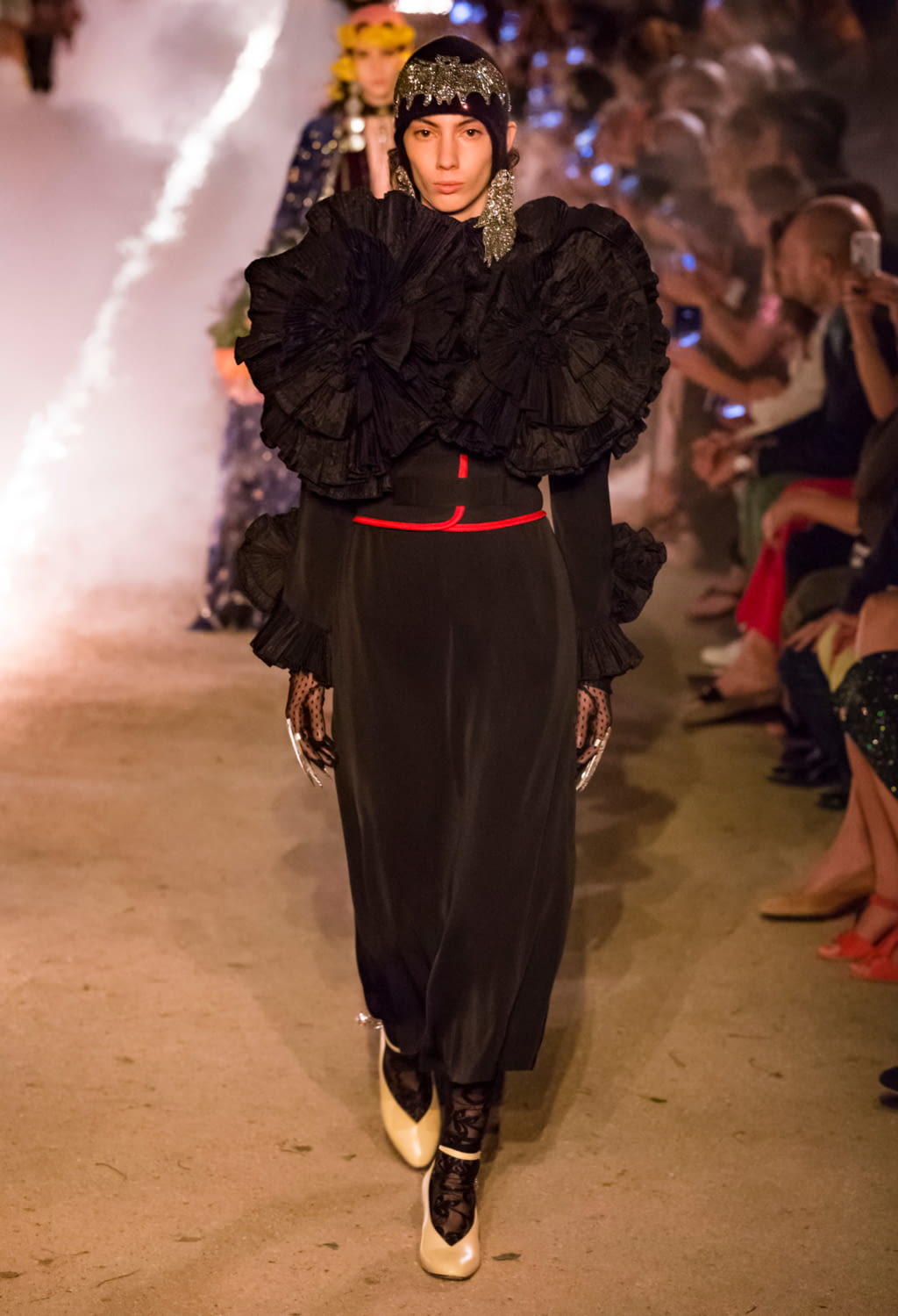 Fashion Week Milan Resort 2019 look 11 de la collection Gucci womenswear