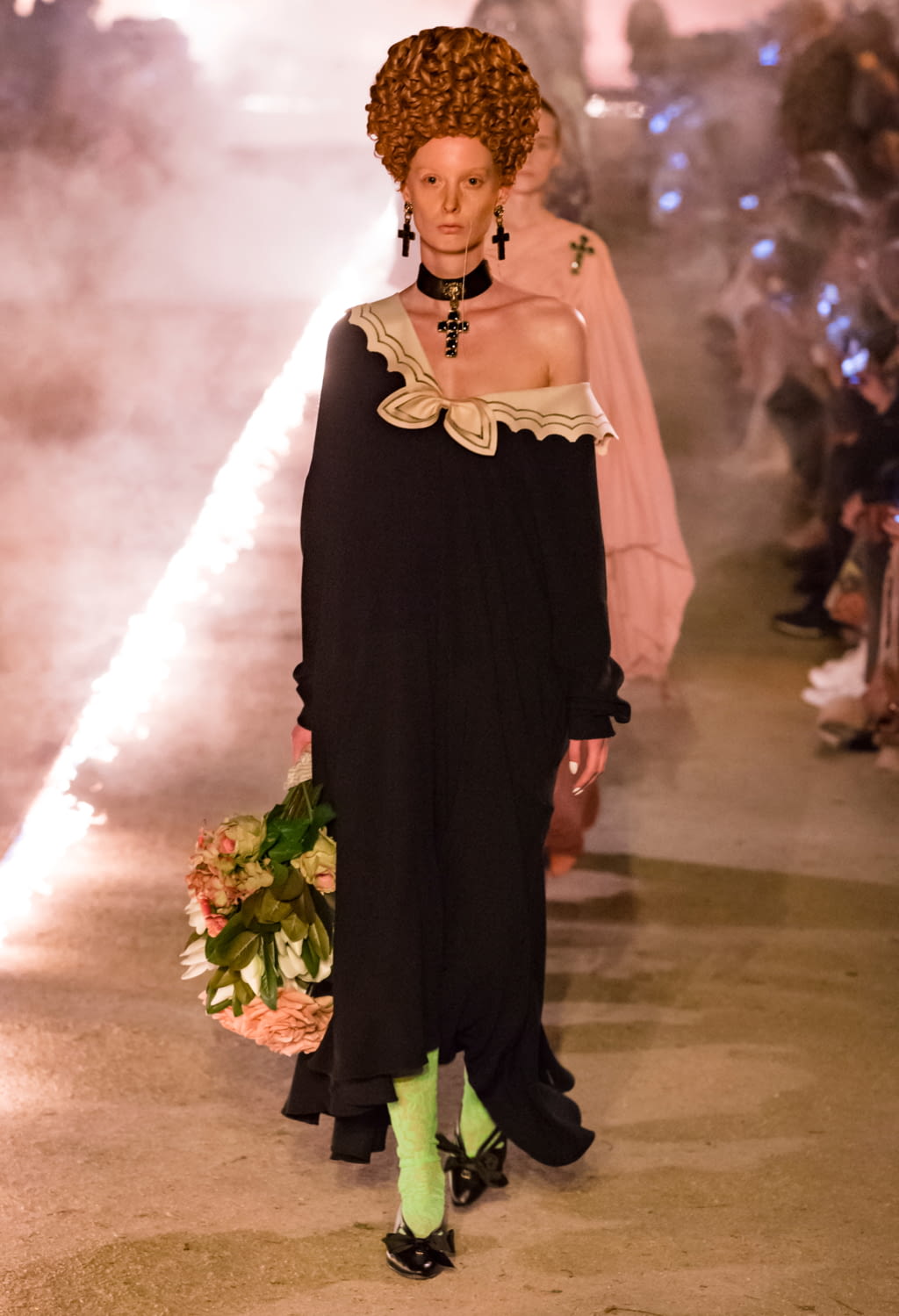 Fashion Week Milan Resort 2019 look 3 de la collection Gucci womenswear