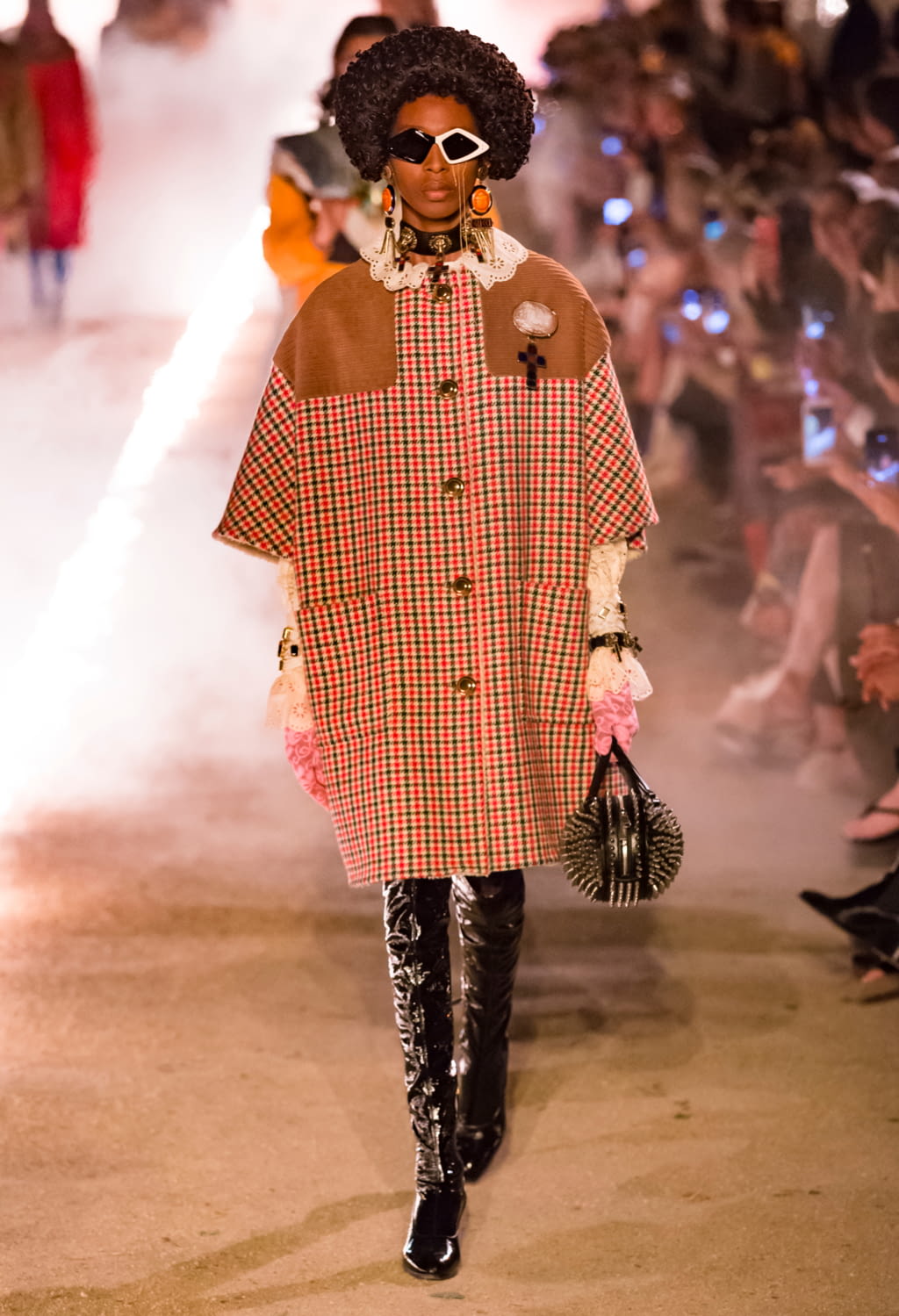 Fashion Week Milan Resort 2019 look 35 de la collection Gucci womenswear