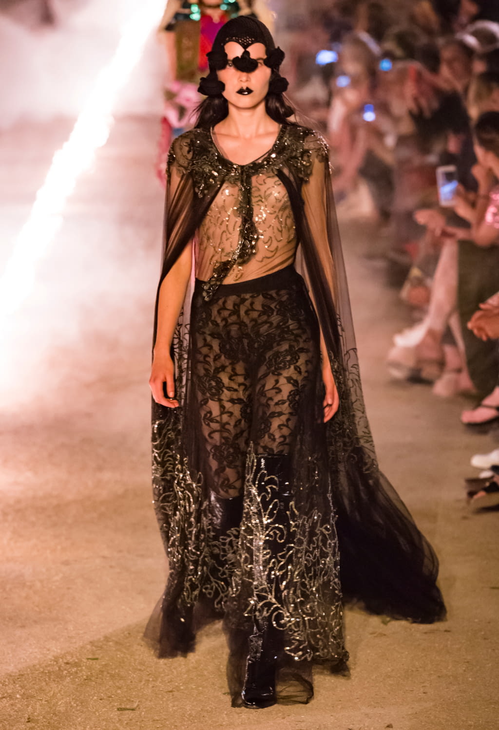 Fashion Week Milan Resort 2019 look 44 de la collection Gucci womenswear