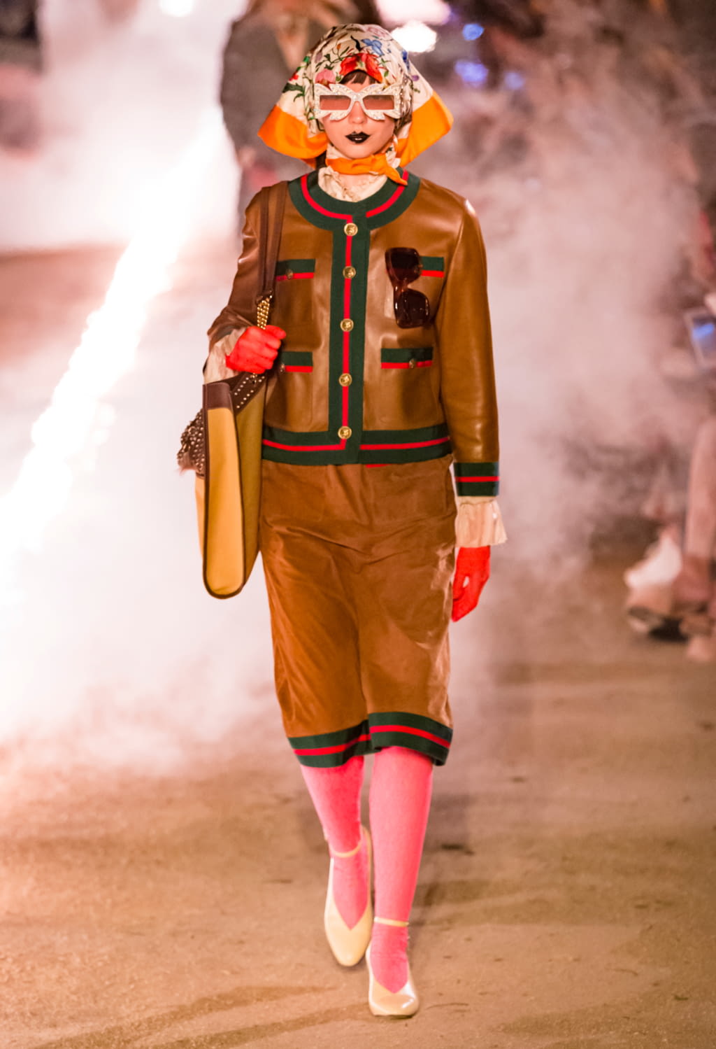 Fashion Week Milan Resort 2019 look 66 from the Gucci collection womenswear
