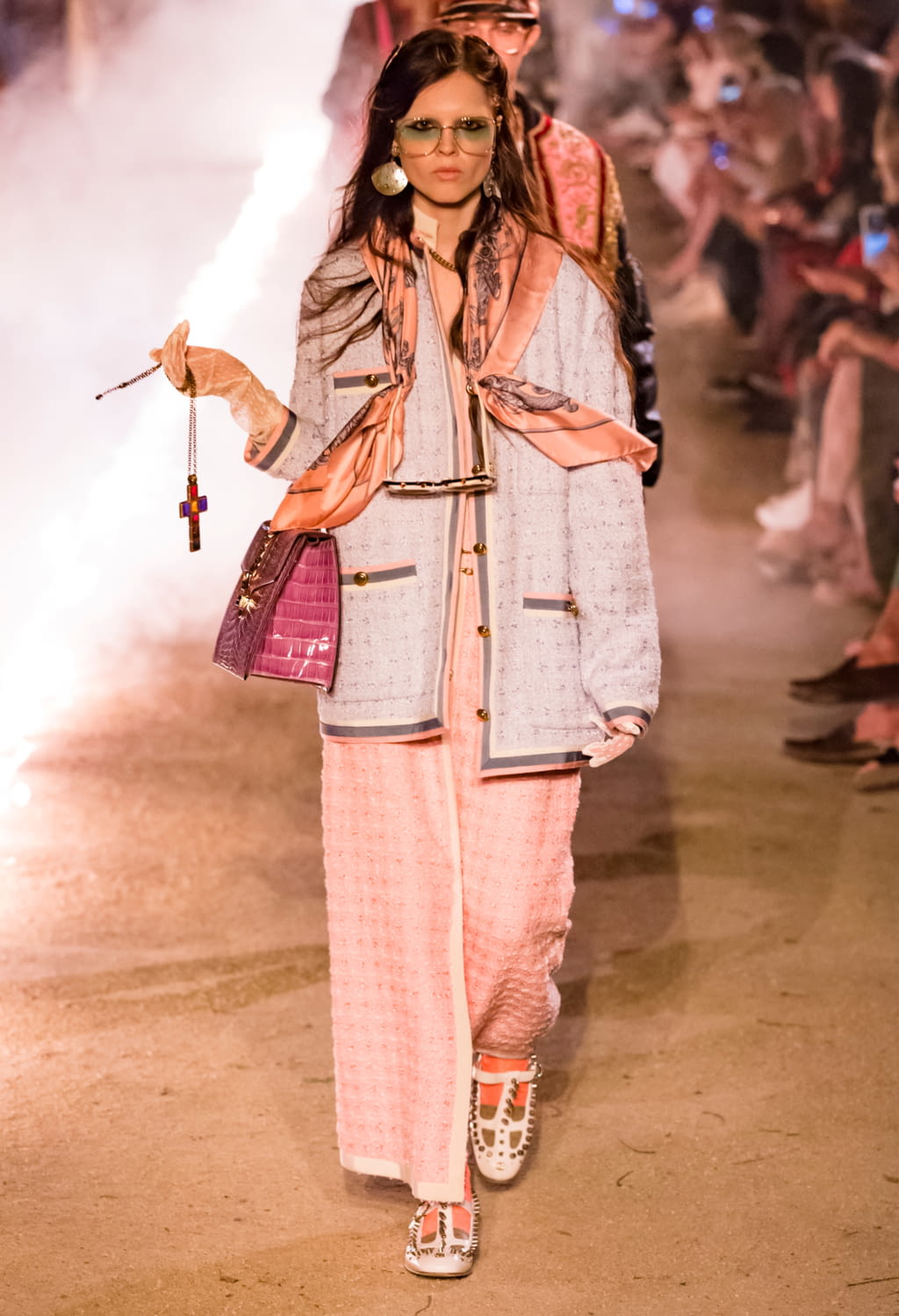 Fashion Week Milan Resort 2019 look 74 de la collection Gucci womenswear