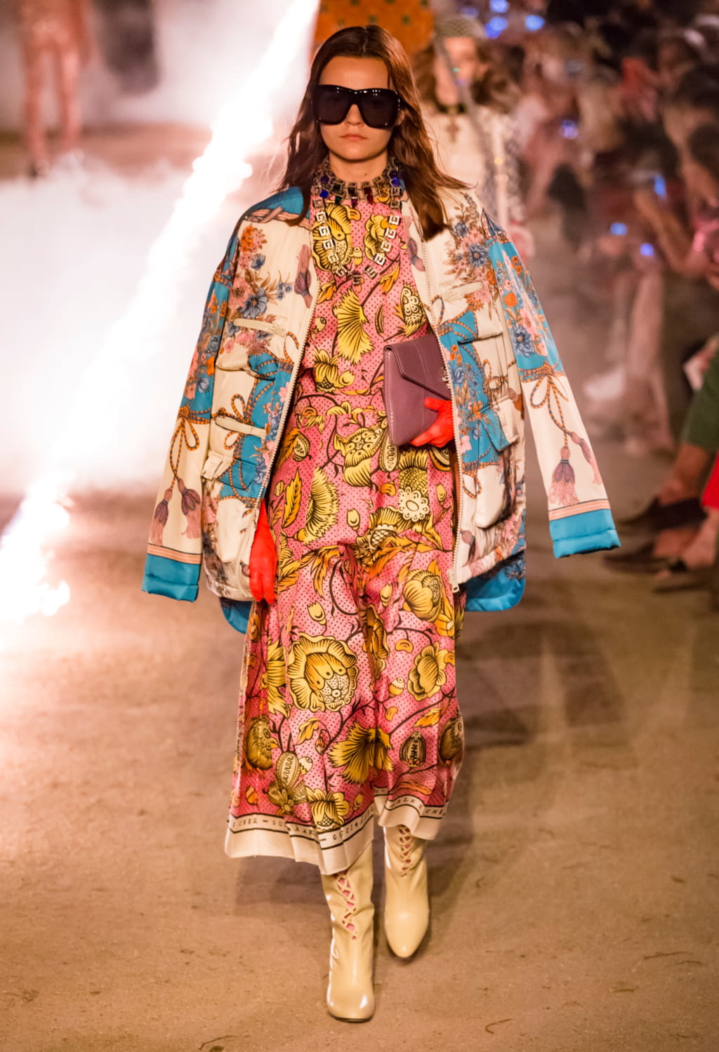 Fashion Week Milan Resort 2019 look 85 from the Gucci collection 女装