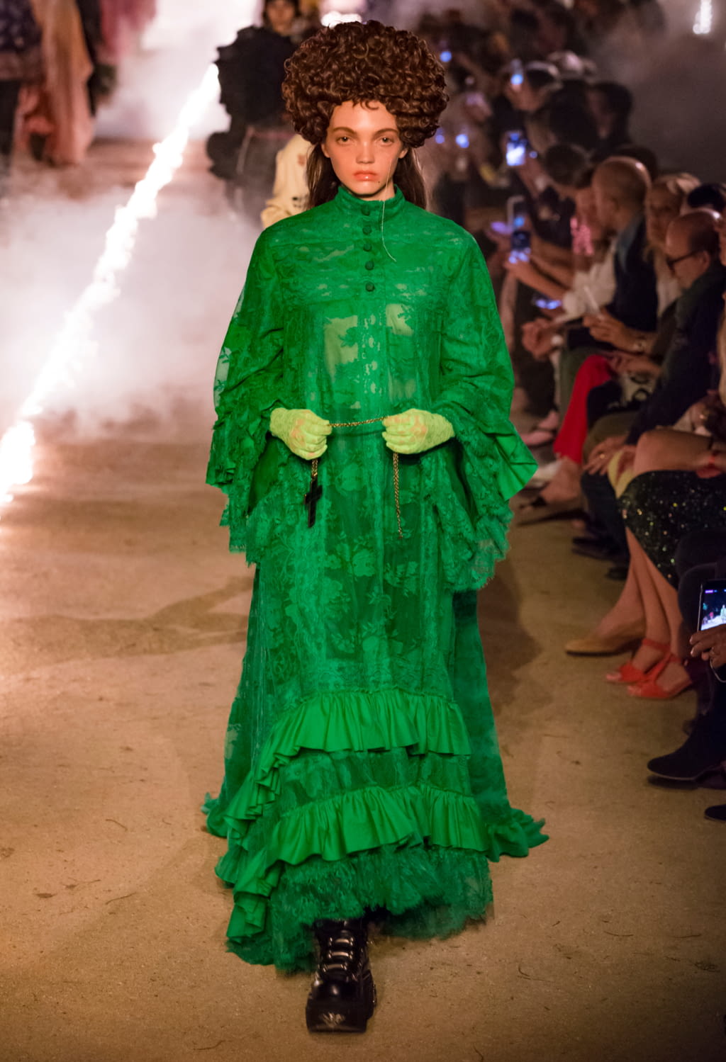 Fashion Week Milan Resort 2019 look 9 de la collection Gucci womenswear