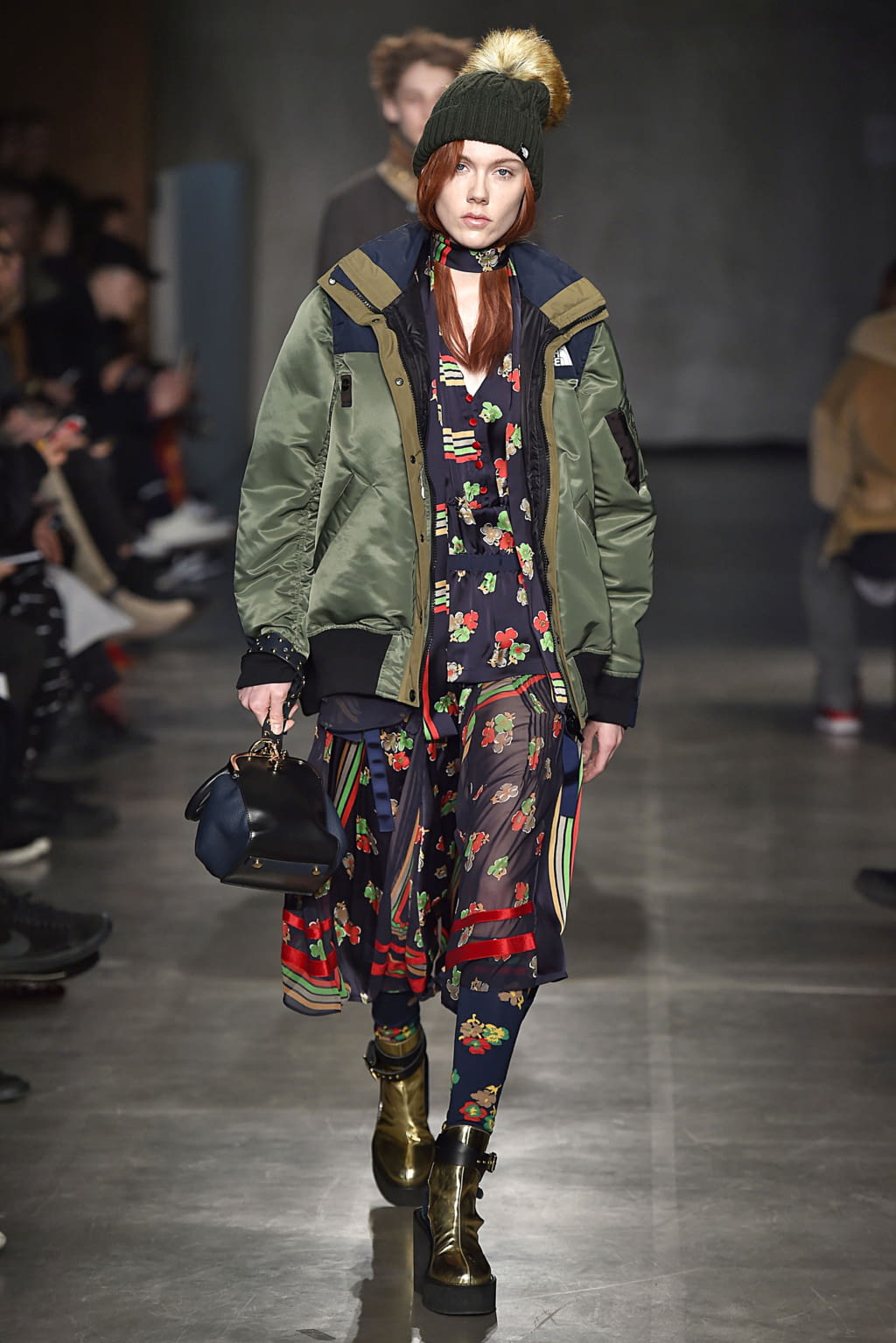 Fashion Week Paris Fall/Winter 2017 look 9 from the Sacai collection 男装
