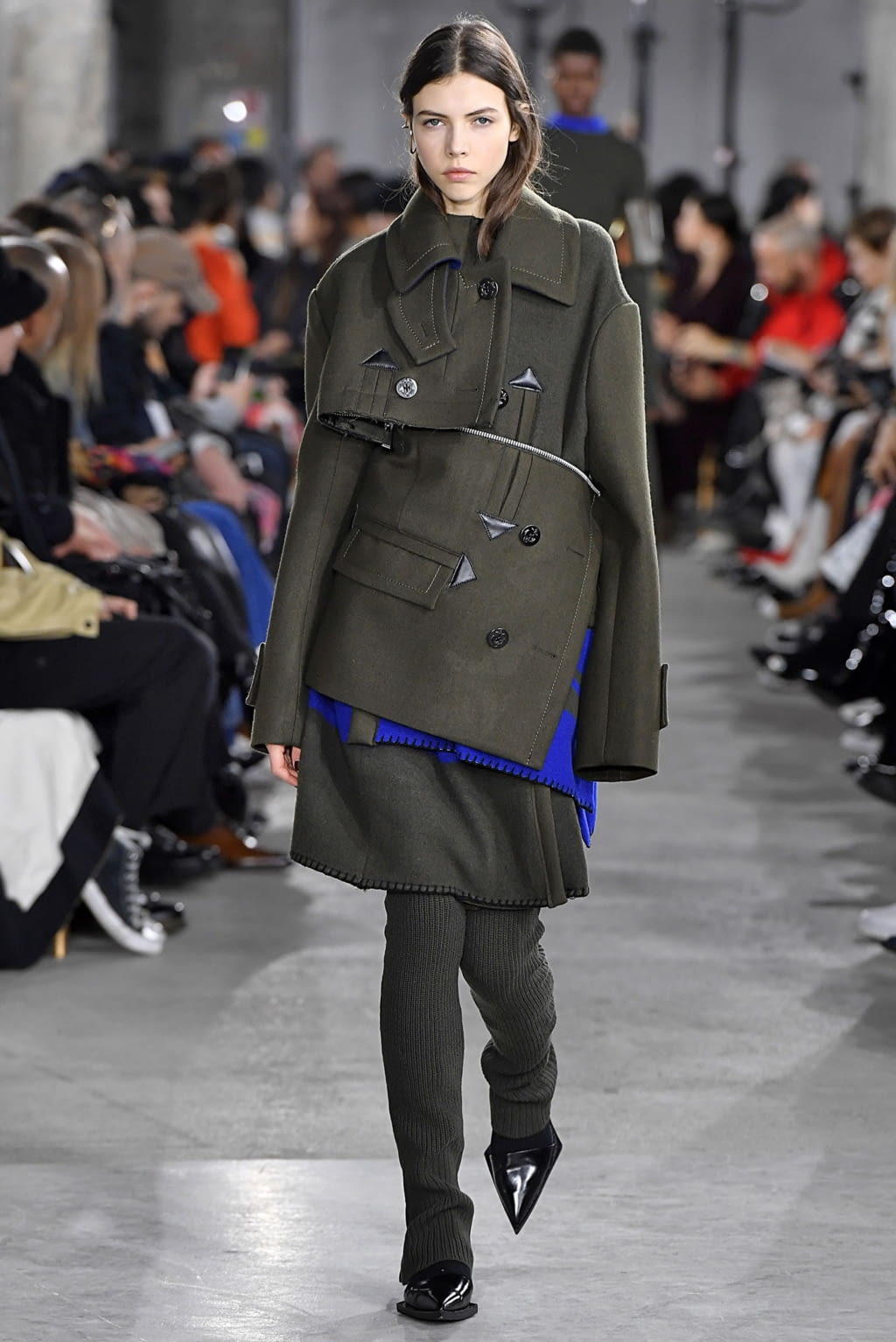 Fashion Week Paris Fall/Winter 2019 look 23 from the Sacai collection womenswear