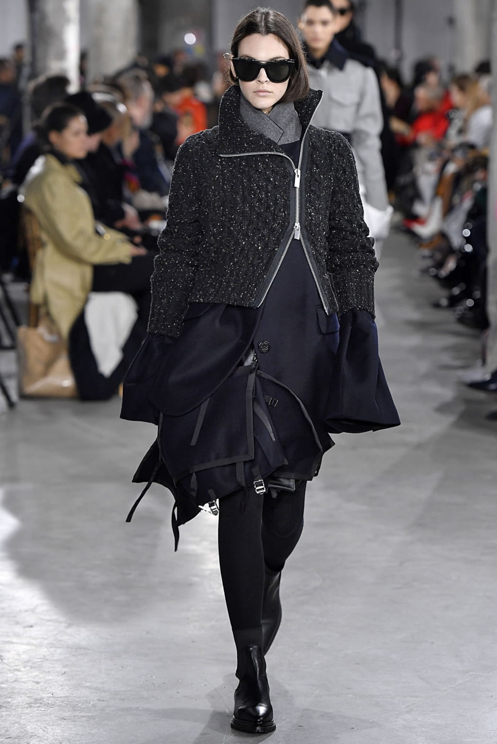 Fashion Week Paris Fall/Winter 2019 look 38 from the Sacai collection womenswear