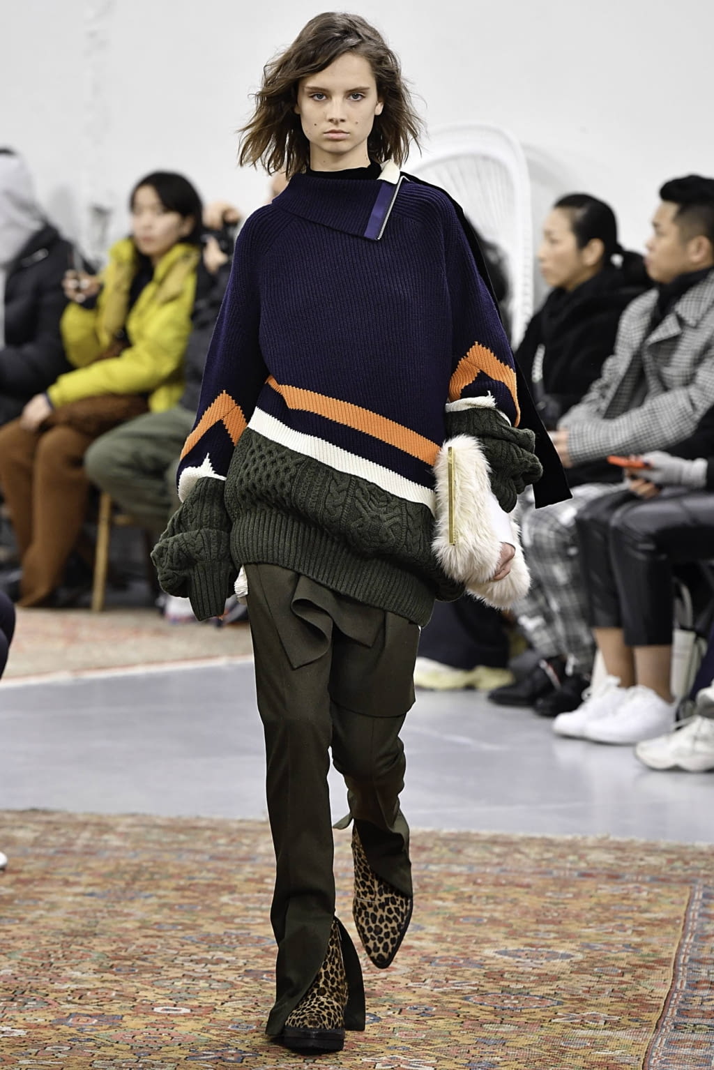 Fashion Week Paris Fall/Winter 2019 look 41 from the Sacai collection 男装