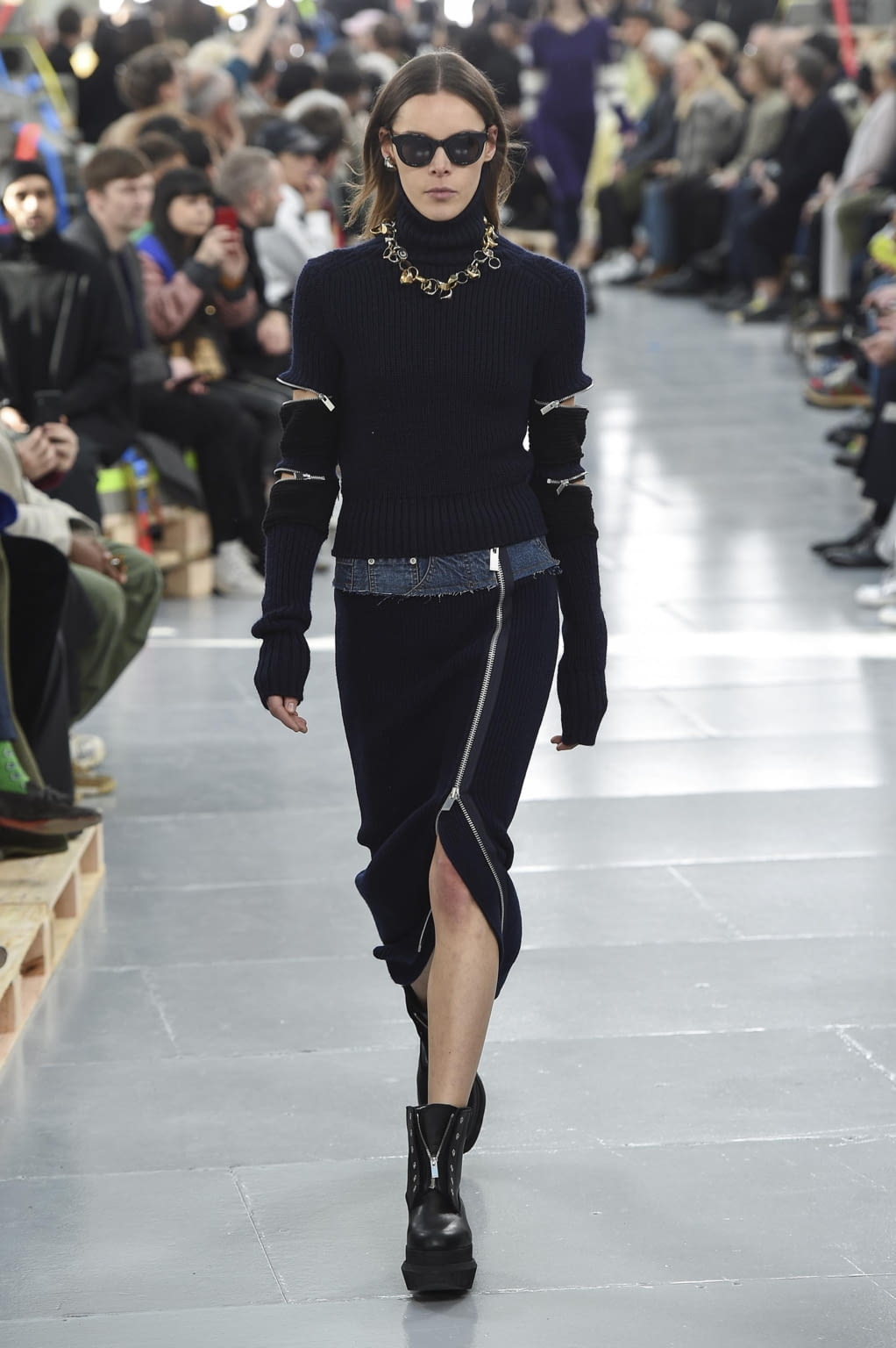Fashion Week Paris Fall/Winter 2020 look 49 de la collection Sacai menswear
