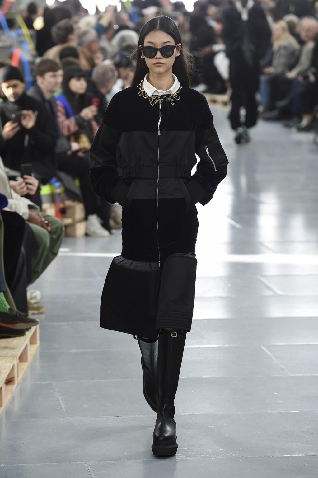 Fashion Week Paris Fall/Winter 2020 look 52 de la collection Sacai menswear