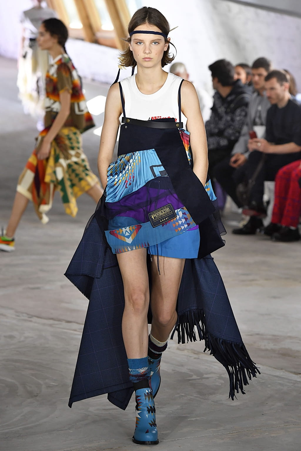 Fashion Week Paris Spring/Summer 2019 look 8 de la collection Sacai menswear