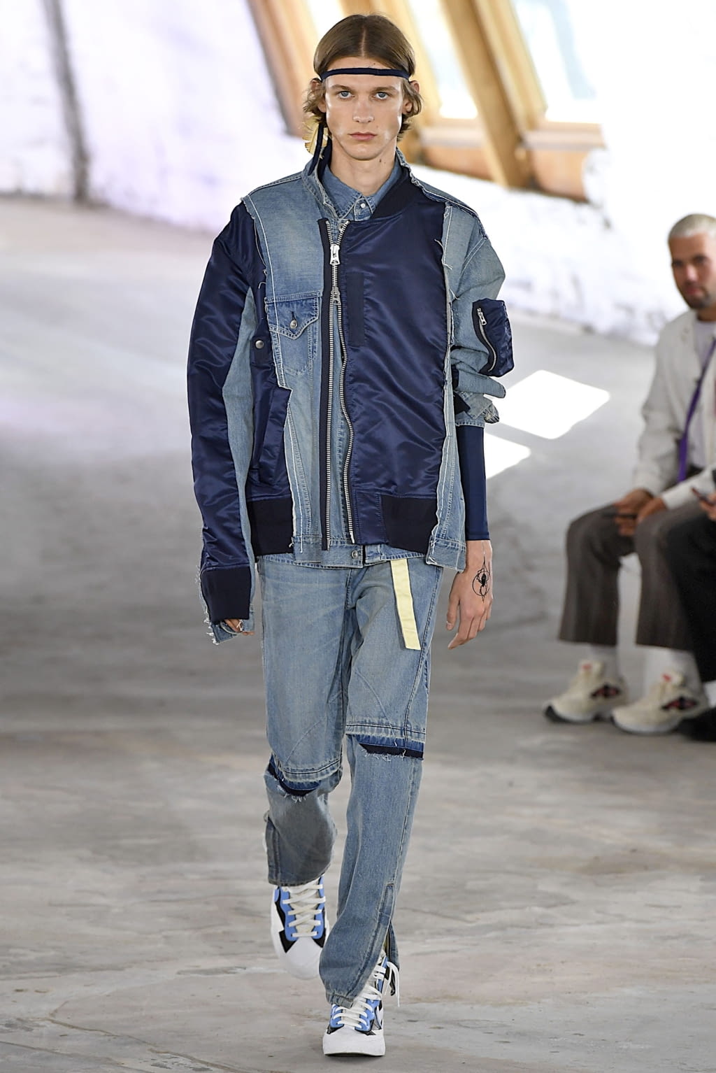 Fashion Week Paris Spring/Summer 2019 look 12 from the Sacai collection 男装