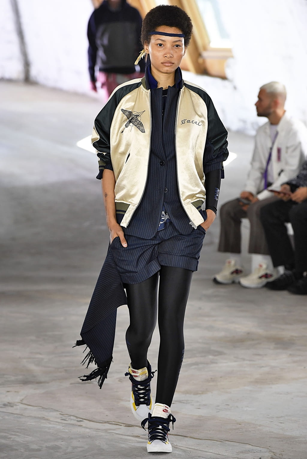 Fashion Week Paris Spring/Summer 2019 look 18 de la collection Sacai menswear