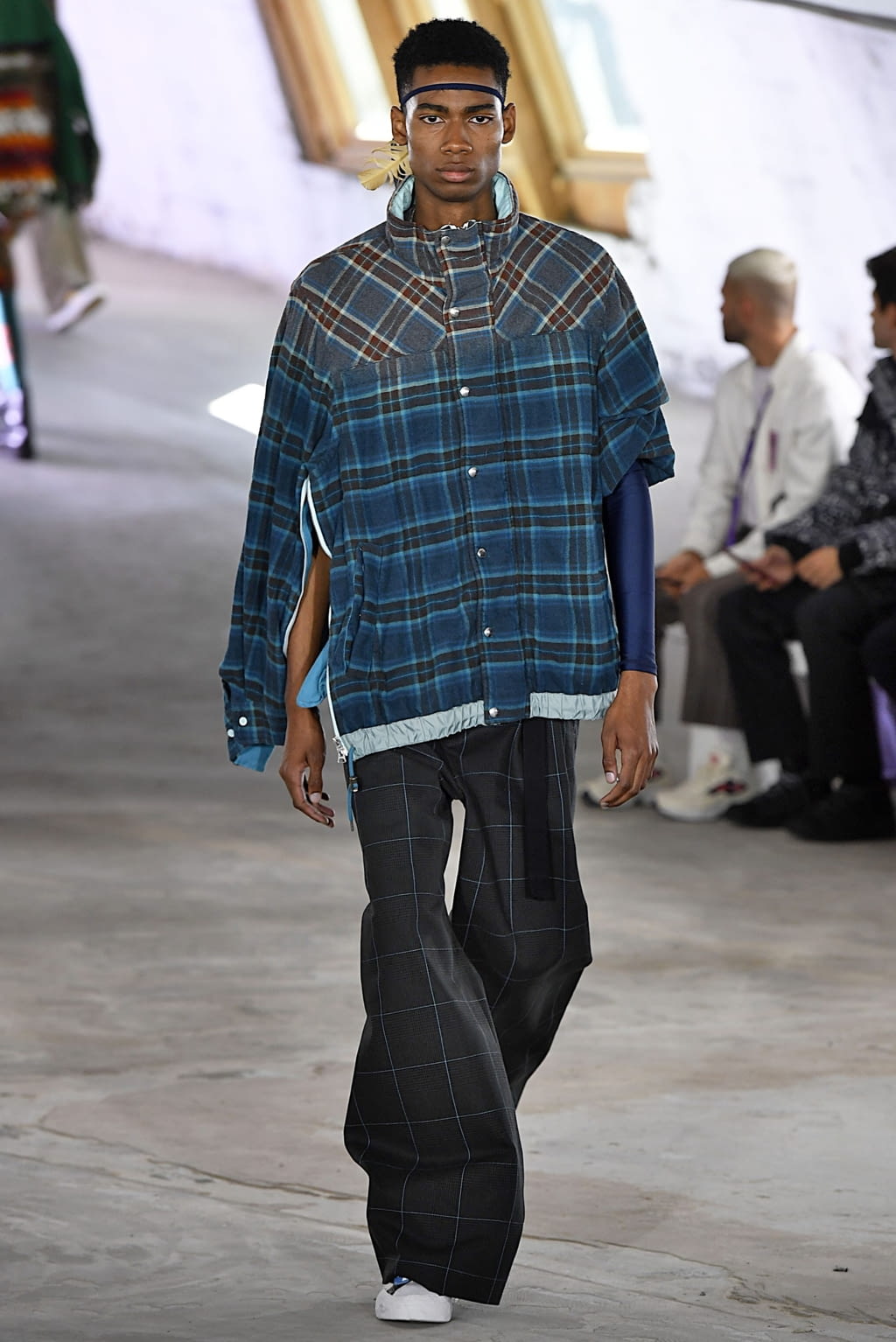 Fashion Week Paris Spring/Summer 2019 look 21 from the Sacai collection menswear