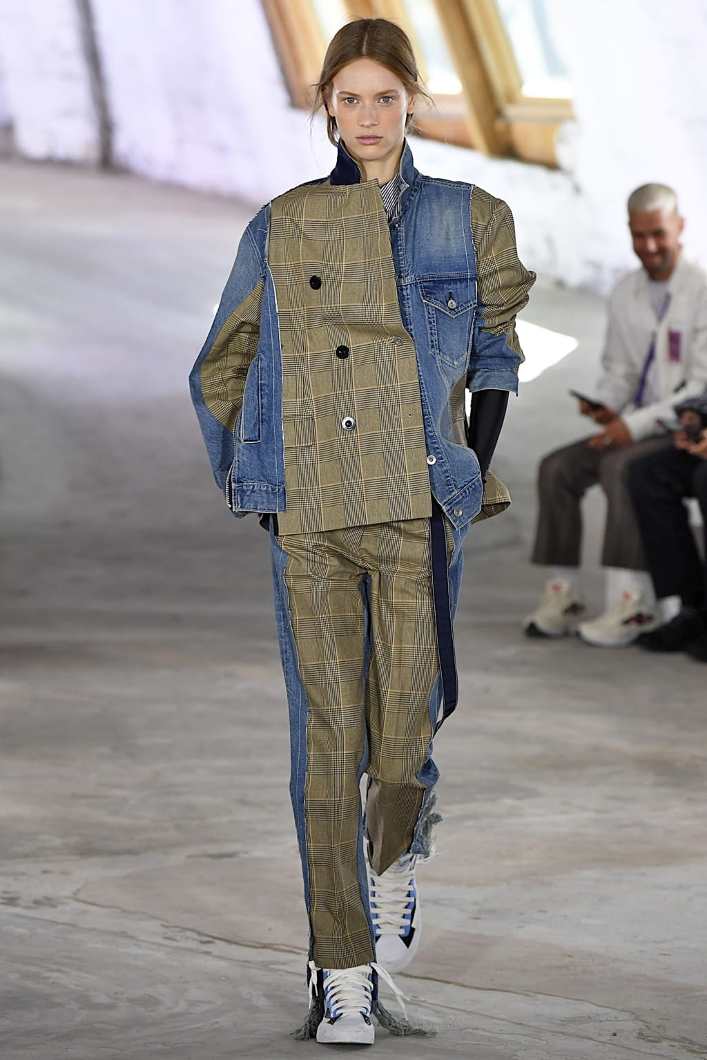 Fashion Week Paris Spring/Summer 2019 look 24 from the Sacai collection menswear