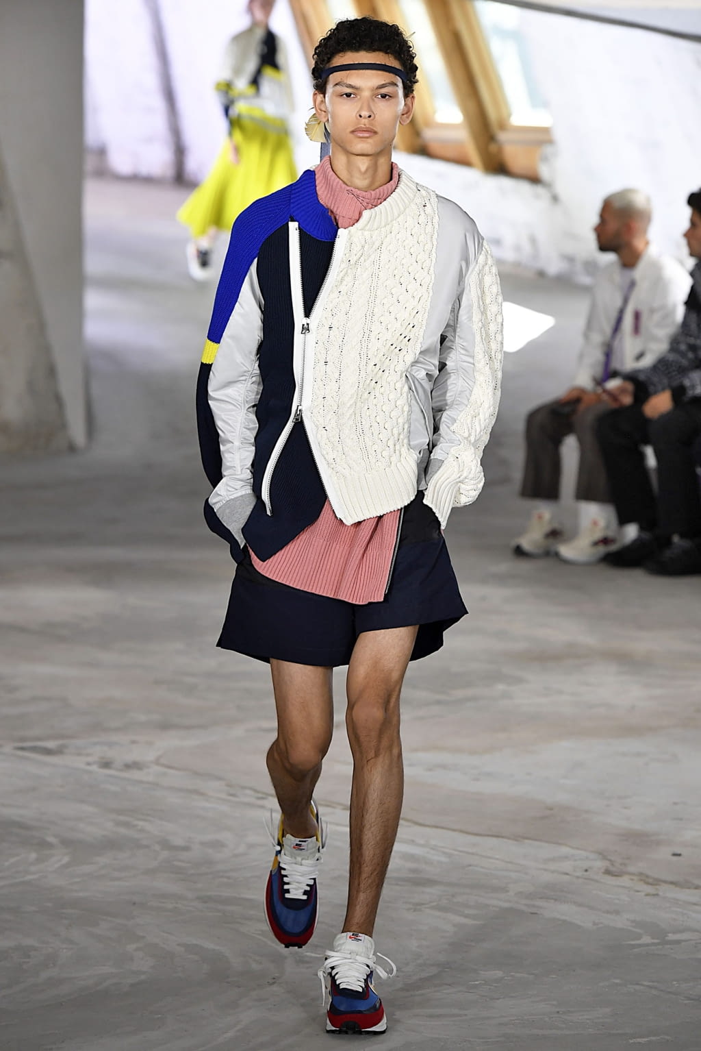 Fashion Week Paris Spring/Summer 2019 look 33 from the Sacai collection menswear