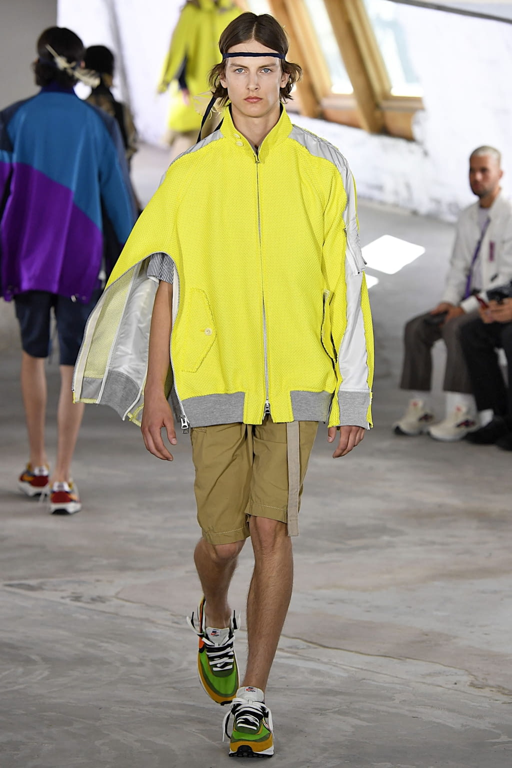 Fashion Week Paris Spring/Summer 2019 look 35 from the Sacai collection 男装