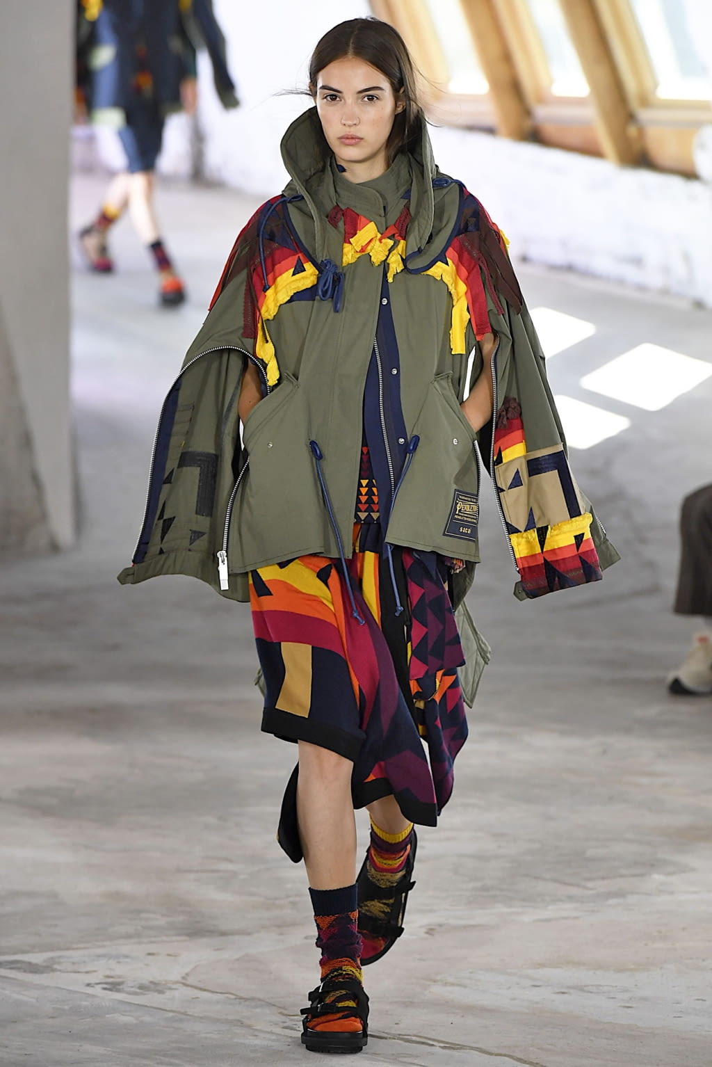 Fashion Week Paris Spring/Summer 2019 look 53 from the Sacai collection 男装