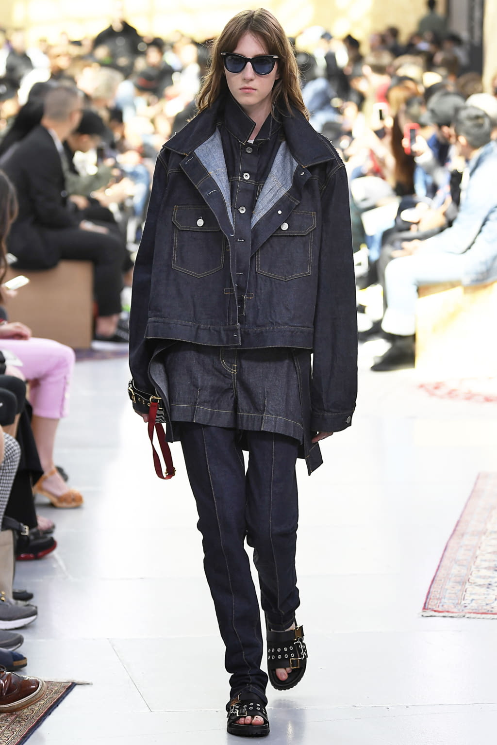 Fashion Week Paris Spring/Summer 2020 look 28 from the Sacai collection 男装