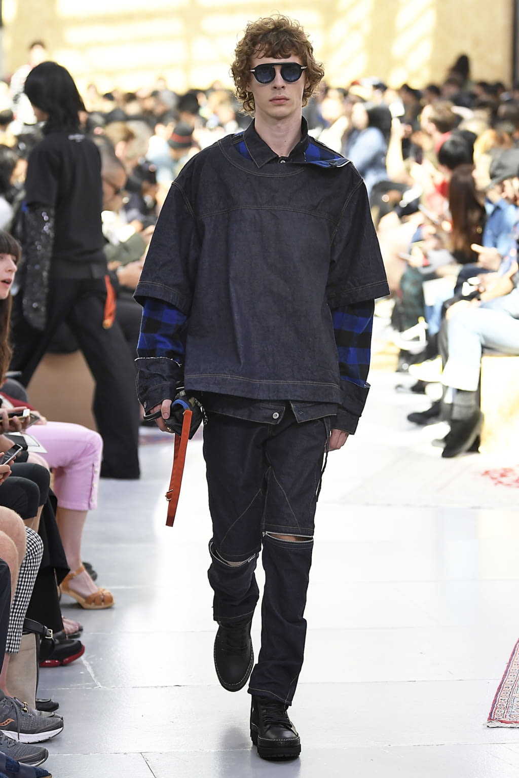 Fashion Week Paris Spring/Summer 2020 look 31 from the Sacai collection menswear