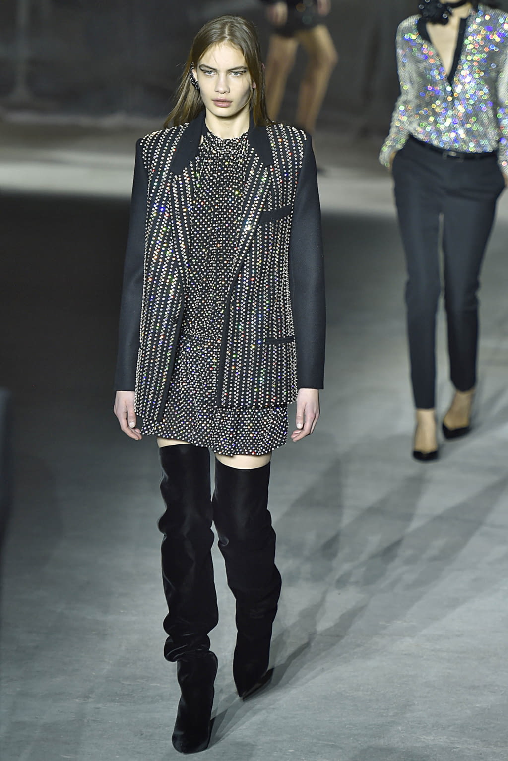 Fashion Week Paris Fall/Winter 2017 look 66 from the Saint Laurent collection womenswear