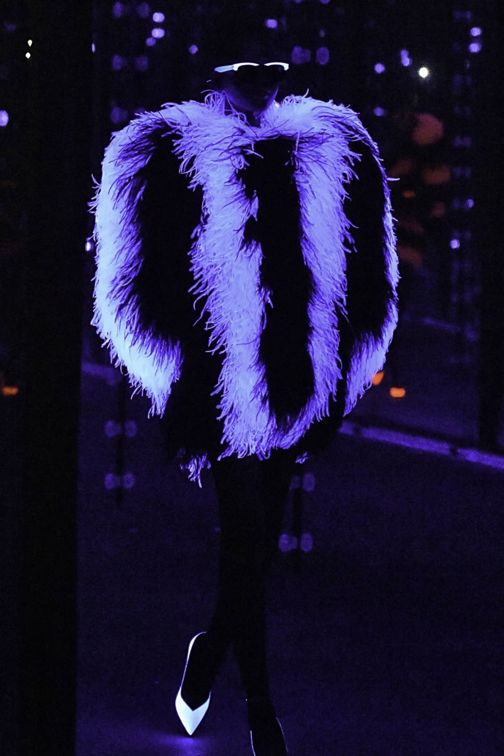 Fashion Week Paris Fall/Winter 2019 look 101 from the Saint Laurent collection womenswear