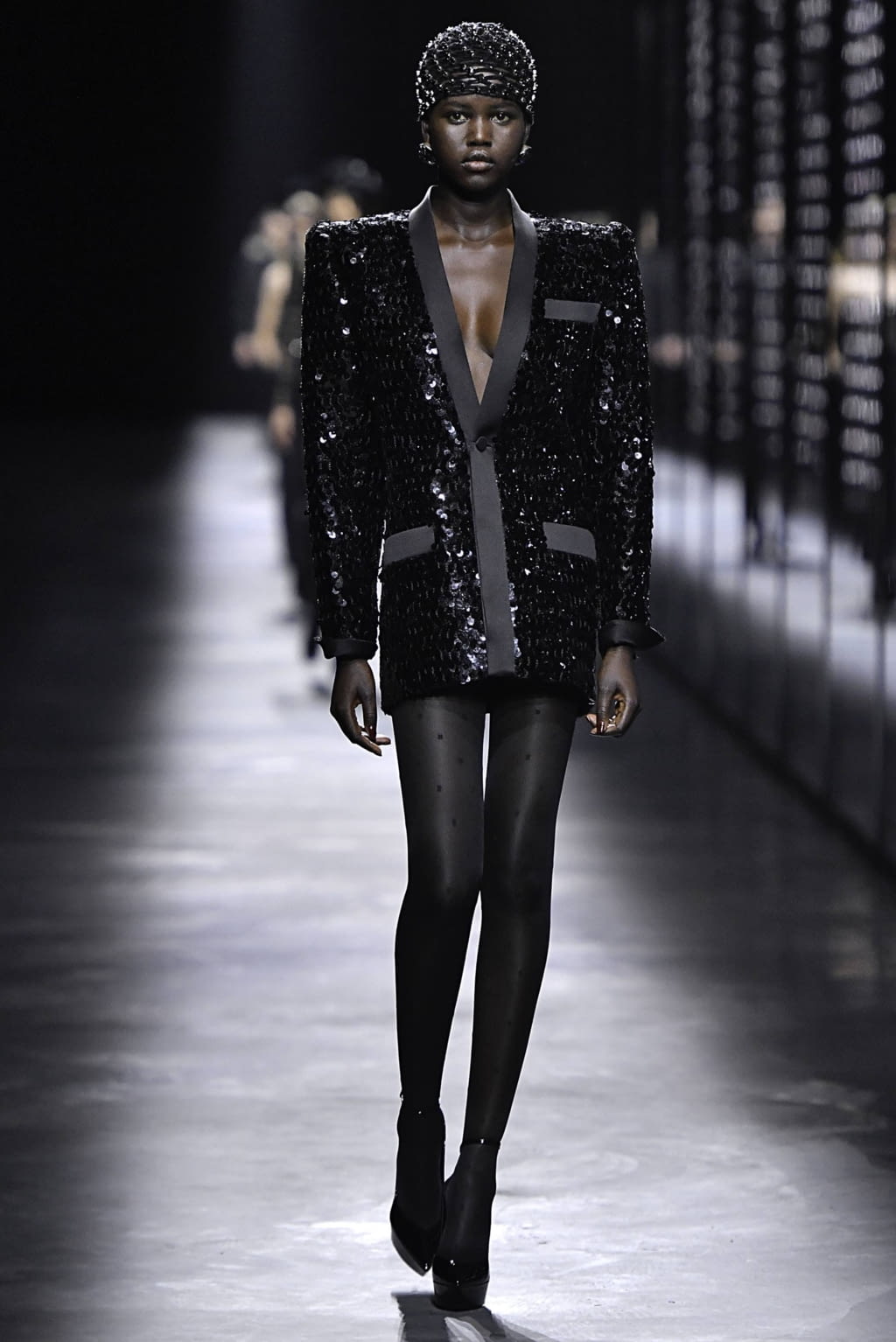 Fashion Week Paris Fall/Winter 2019 look 44 from the Saint Laurent collection womenswear