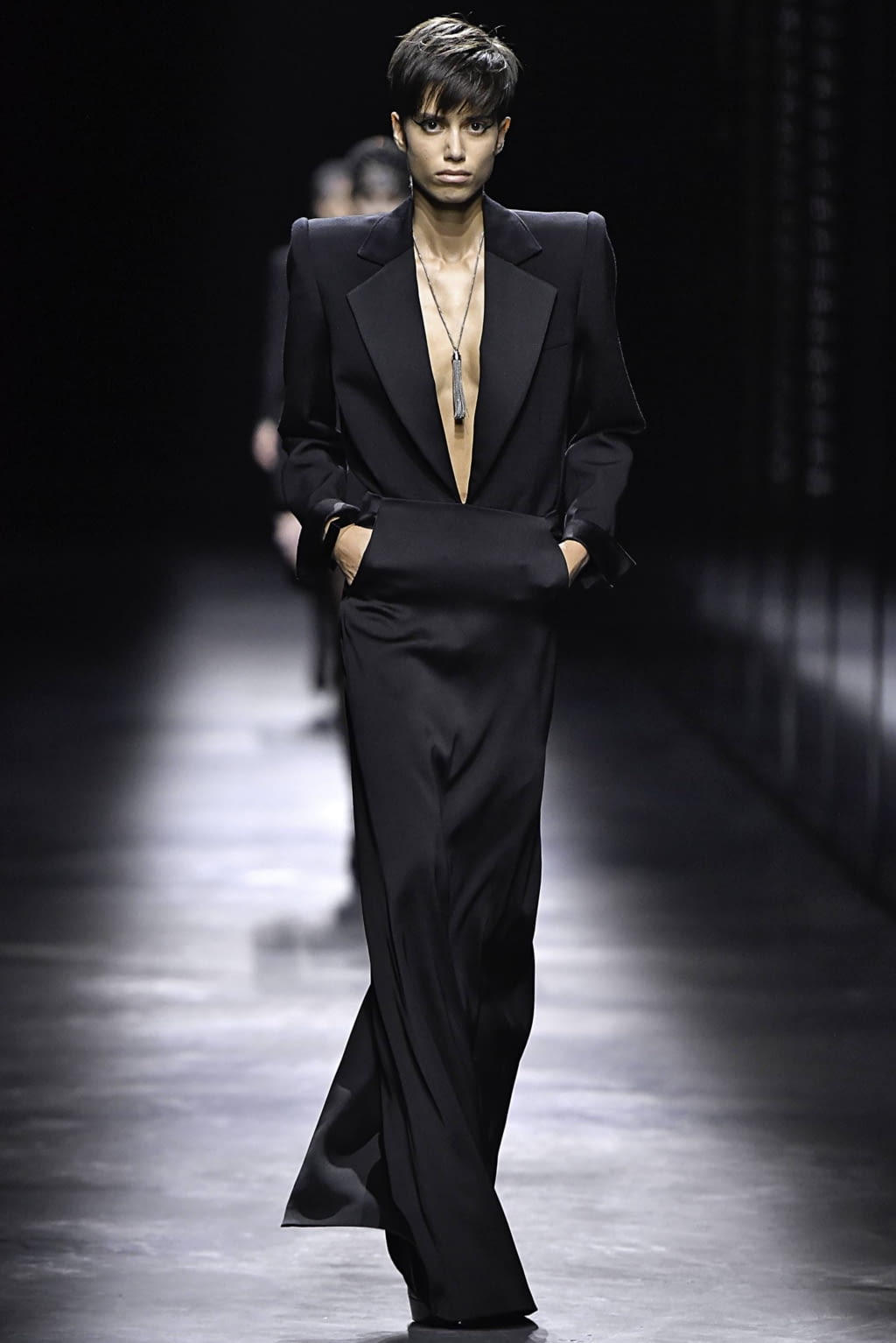 Fashion Week Paris Fall/Winter 2019 look 67 from the Saint Laurent collection womenswear