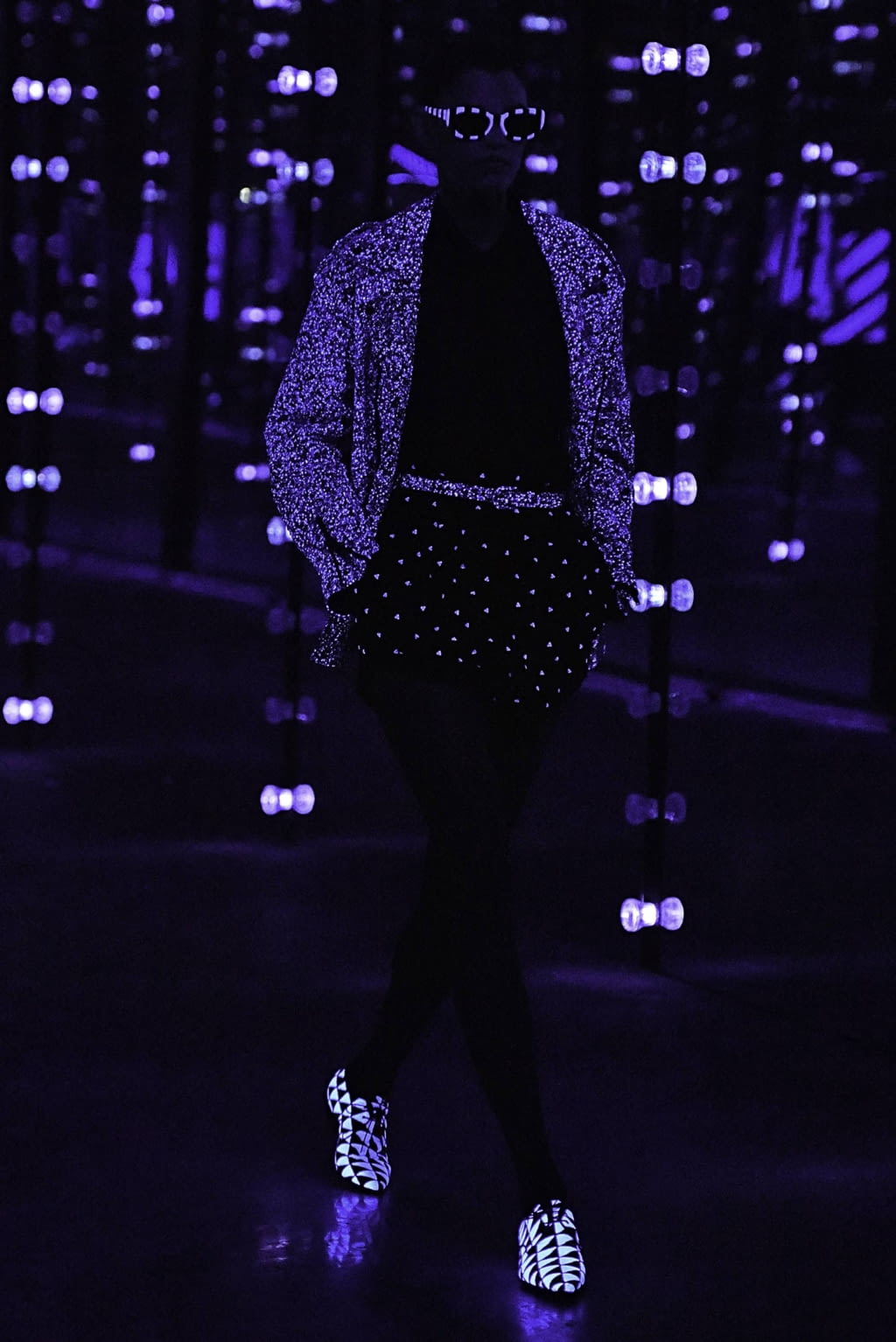 Fashion Week Paris Fall/Winter 2019 look 72 from the Saint Laurent collection 女装