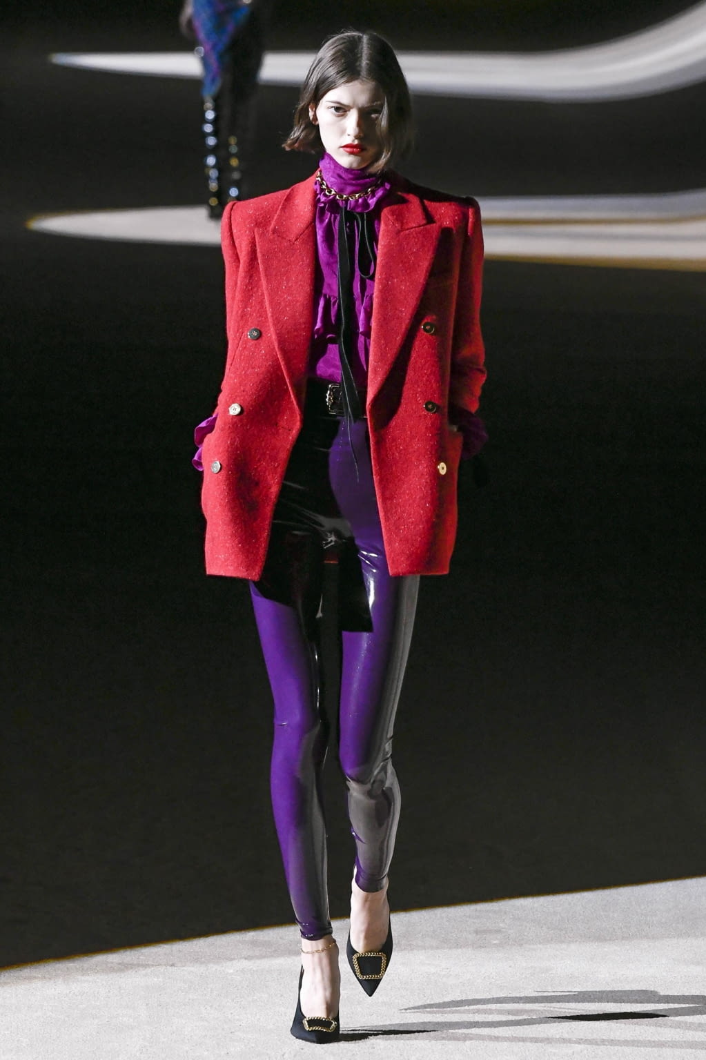 Fashion Week Paris Fall/Winter 2020 look 36 from the Saint Laurent collection womenswear