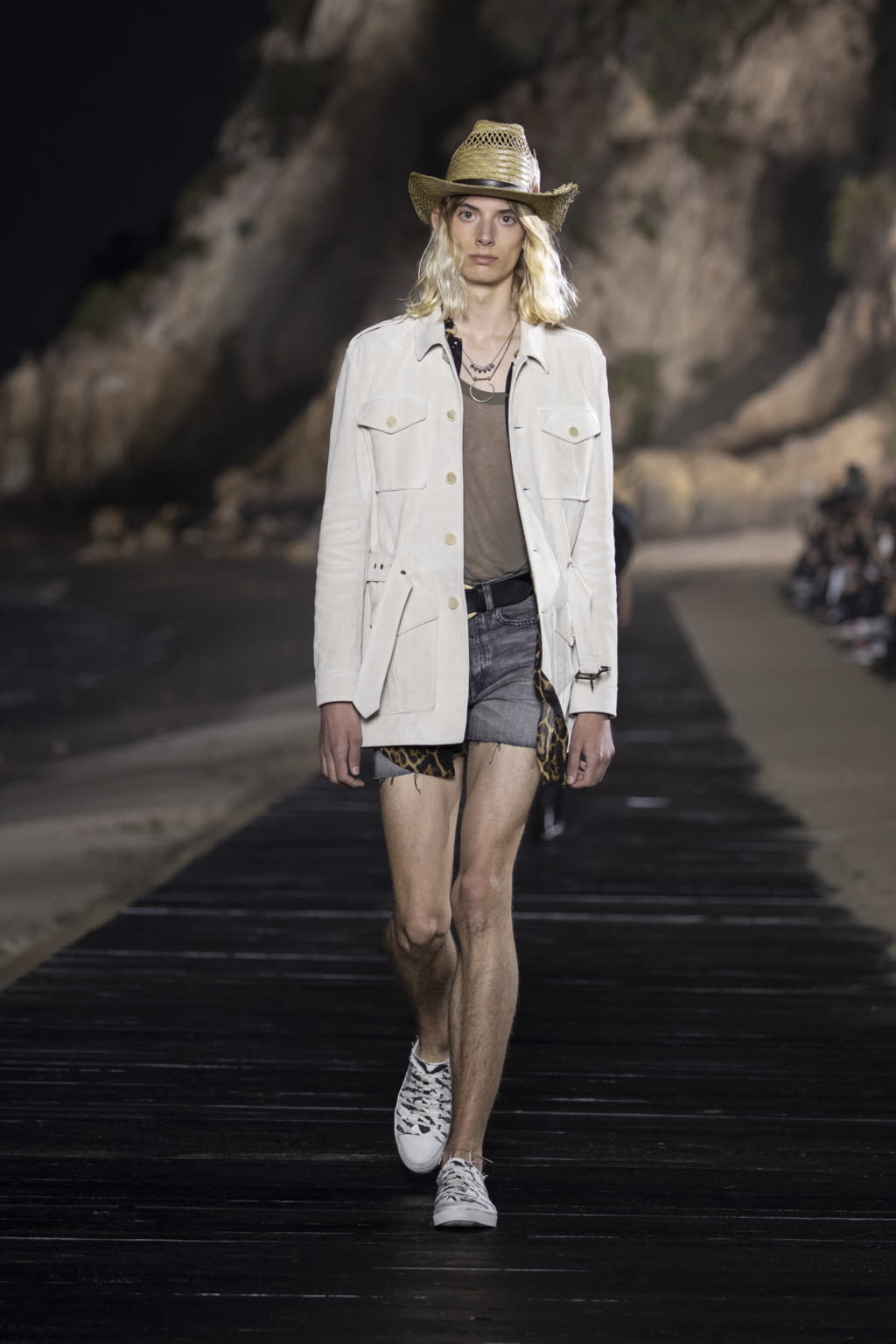 Fashion Week Paris Spring/Summer 2020 look 27 from the Saint Laurent collection menswear