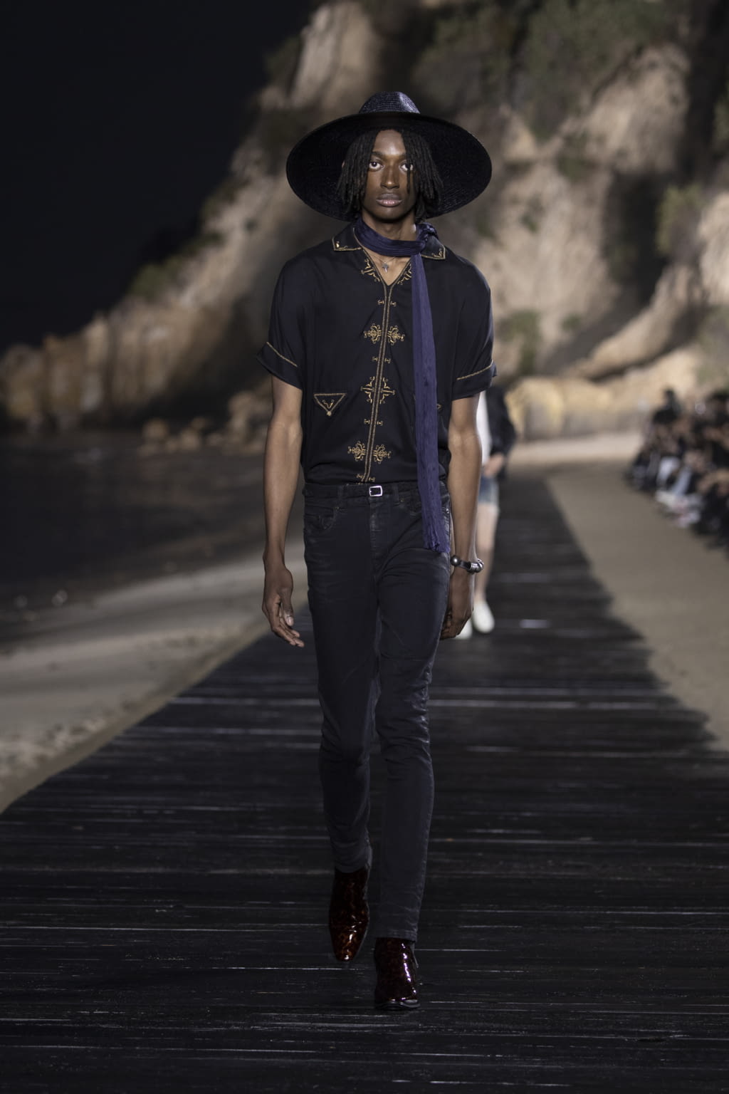 Fashion Week Paris Spring/Summer 2020 look 39 from the Saint Laurent collection menswear