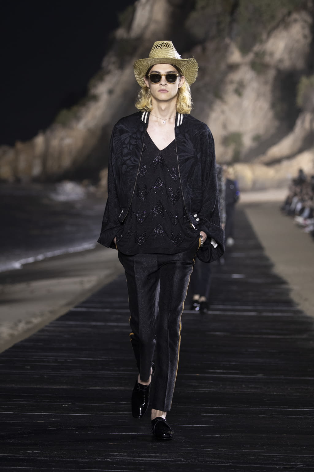 Fashion Week Paris Spring/Summer 2020 look 51 de la collection Saint Laurent menswear