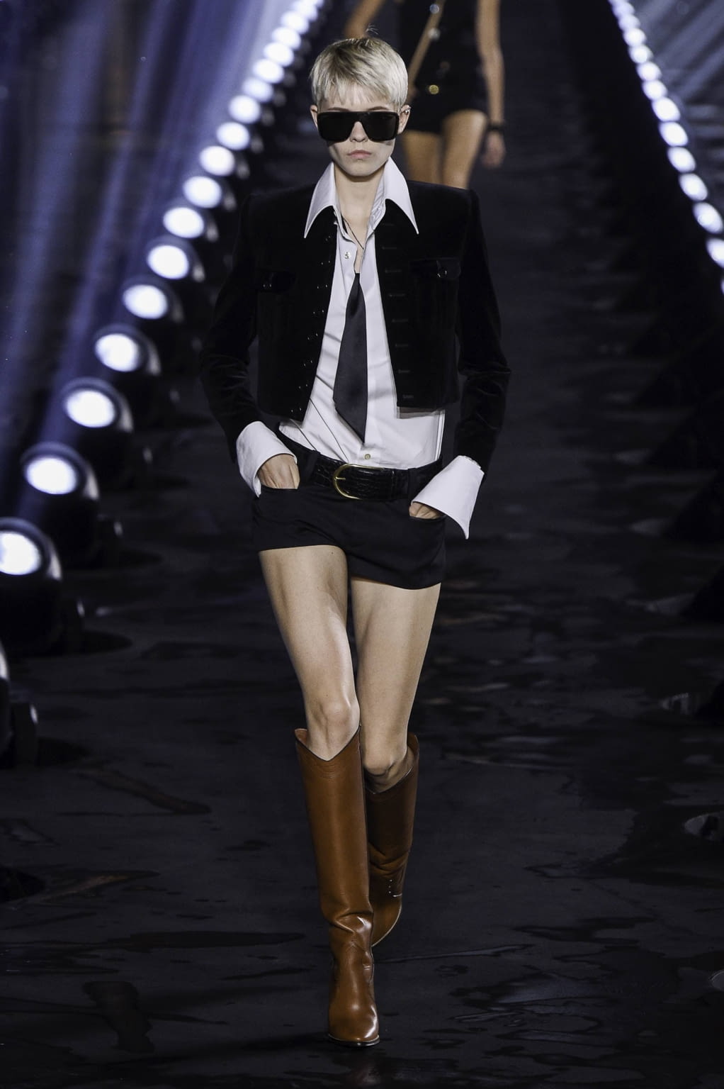 Fashion Week Paris Spring/Summer 2020 look 6 from the Saint Laurent collection womenswear