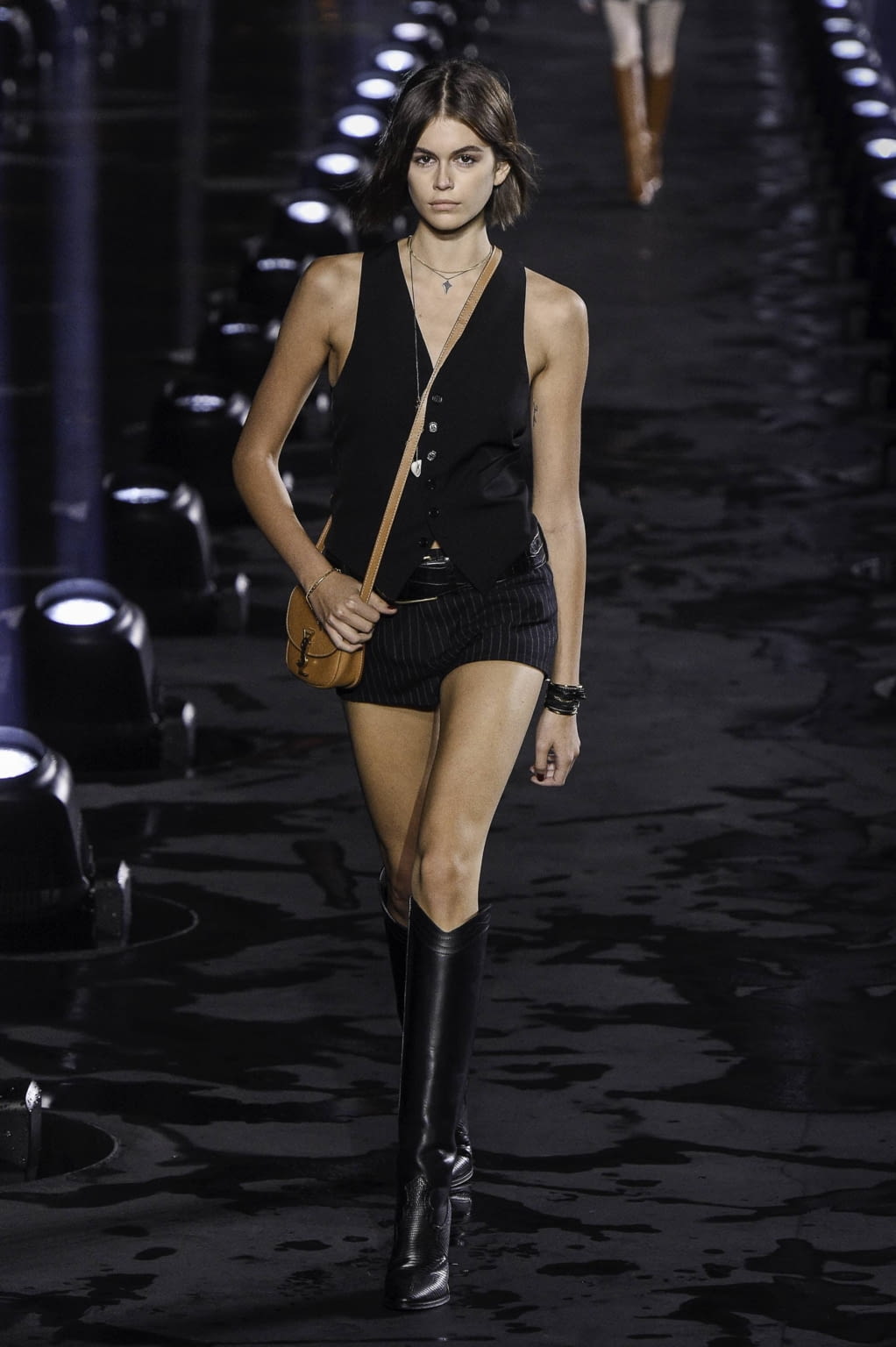 Fashion Week Paris Spring/Summer 2020 look 7 from the Saint Laurent collection womenswear
