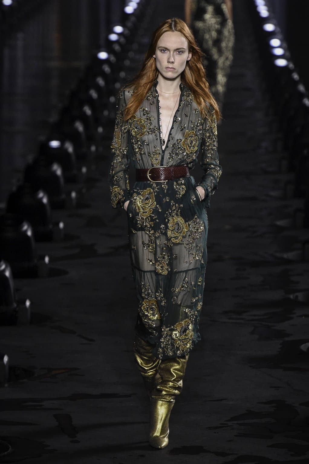 Fashion Week Paris Spring/Summer 2020 look 33 from the Saint Laurent collection womenswear