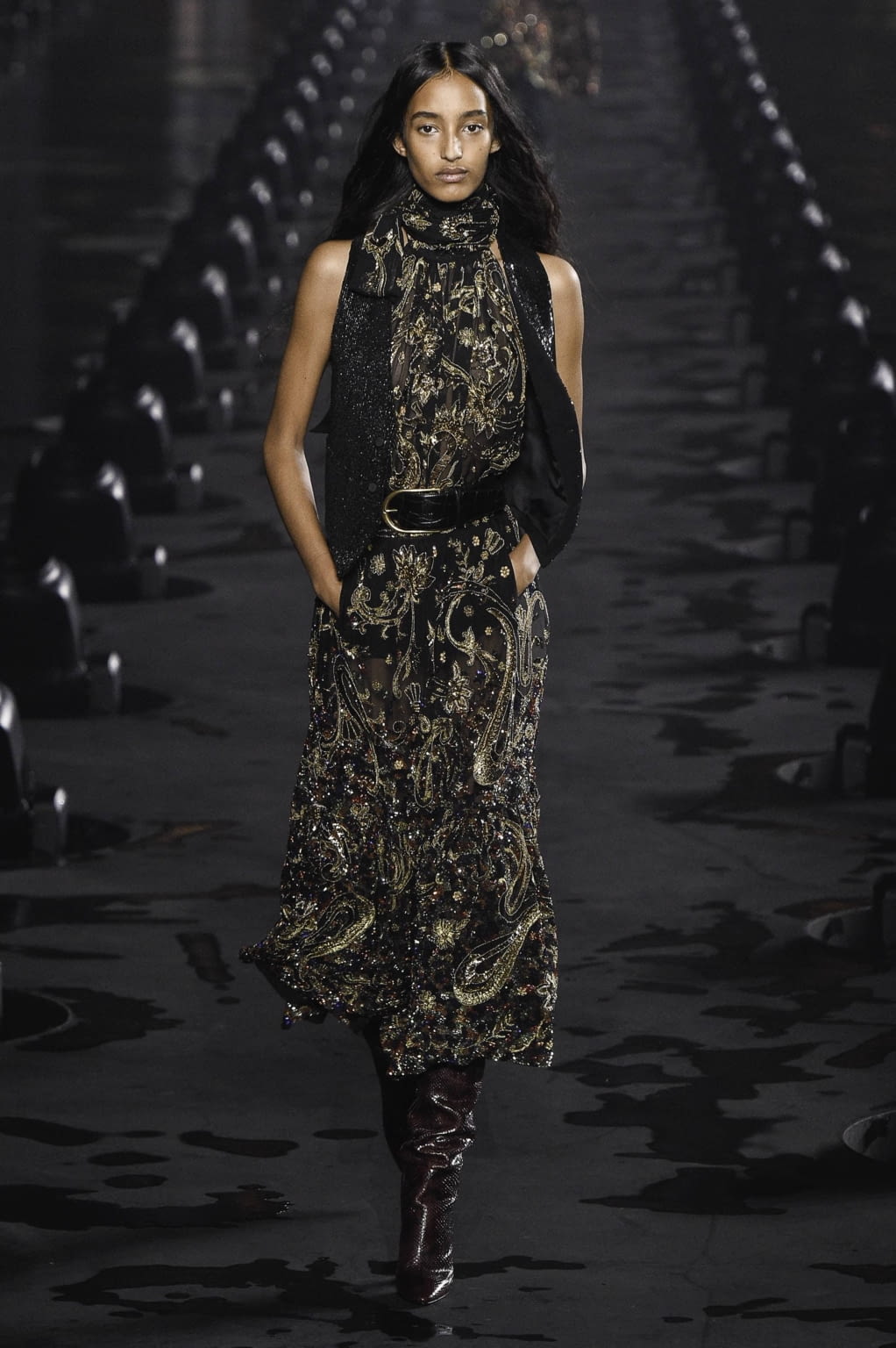 Fashion Week Paris Spring/Summer 2020 look 40 de la collection Saint Laurent womenswear