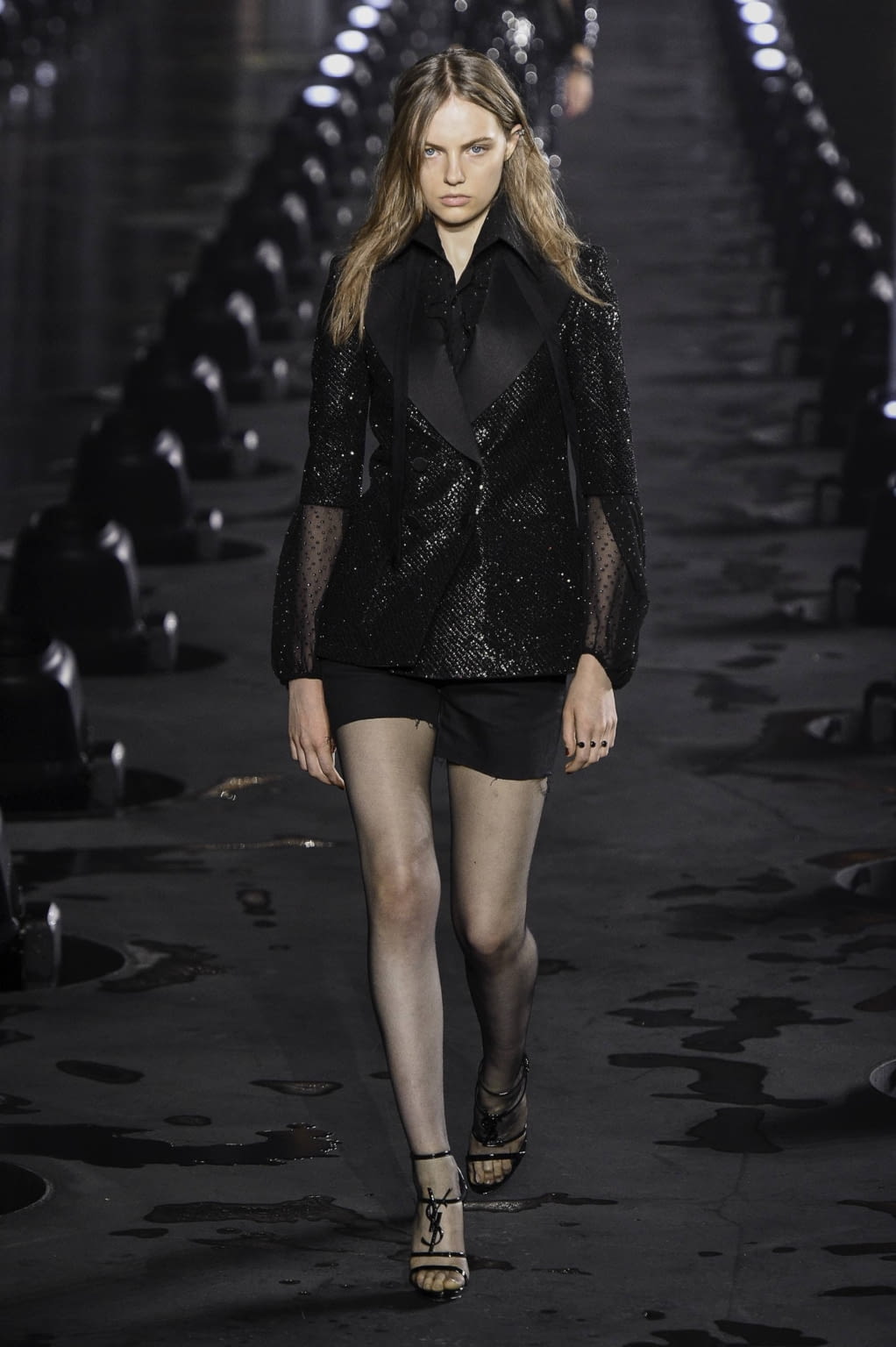 Fashion Week Paris Spring/Summer 2020 look 61 from the Saint Laurent collection womenswear