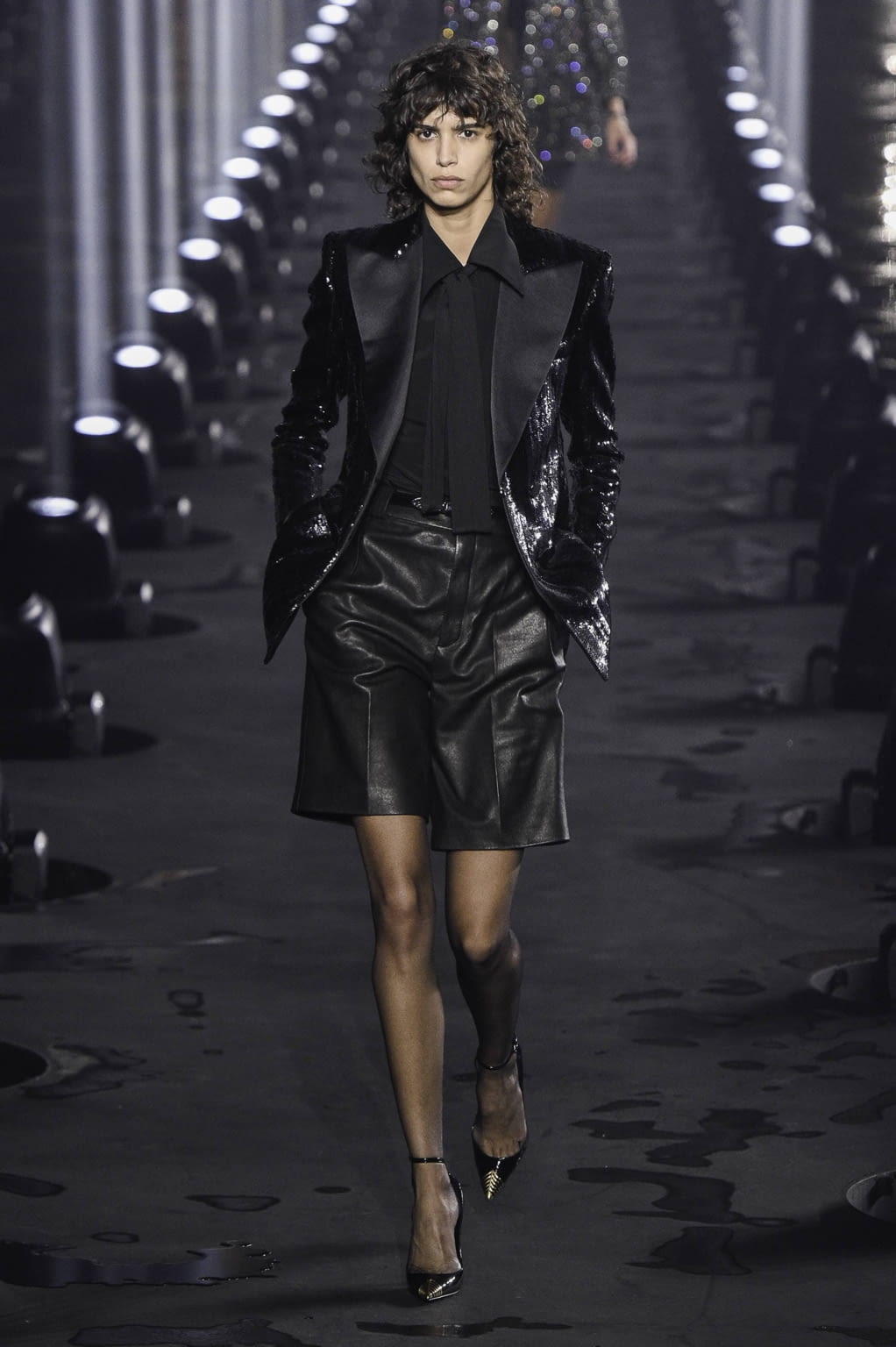 Fashion Week Paris Spring/Summer 2020 look 70 from the Saint Laurent collection 女装