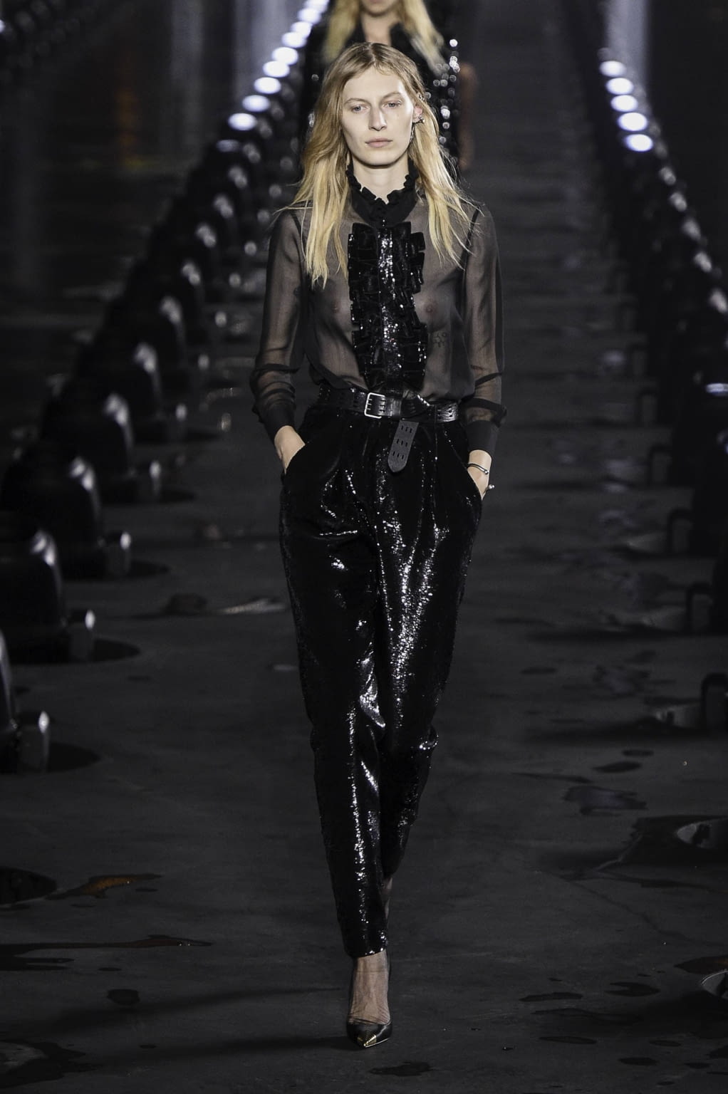 Fashion Week Paris Spring/Summer 2020 look 76 from the Saint Laurent collection womenswear