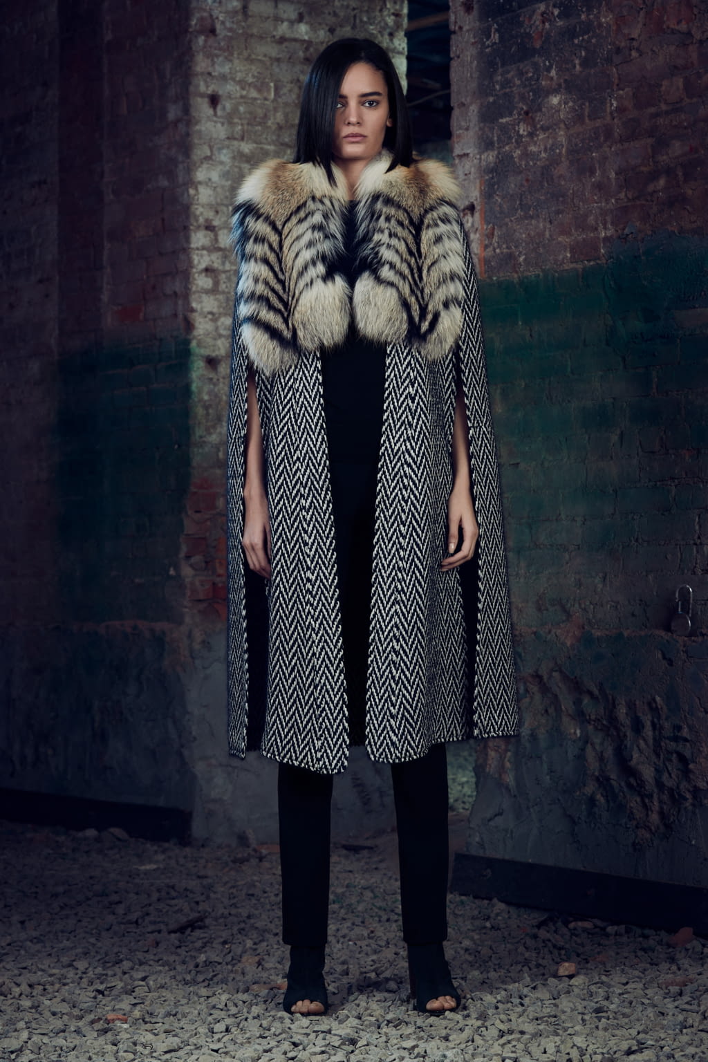 Fashion Week New York Pre-Fall 2017 look 7 from the LaPointe collection 女装