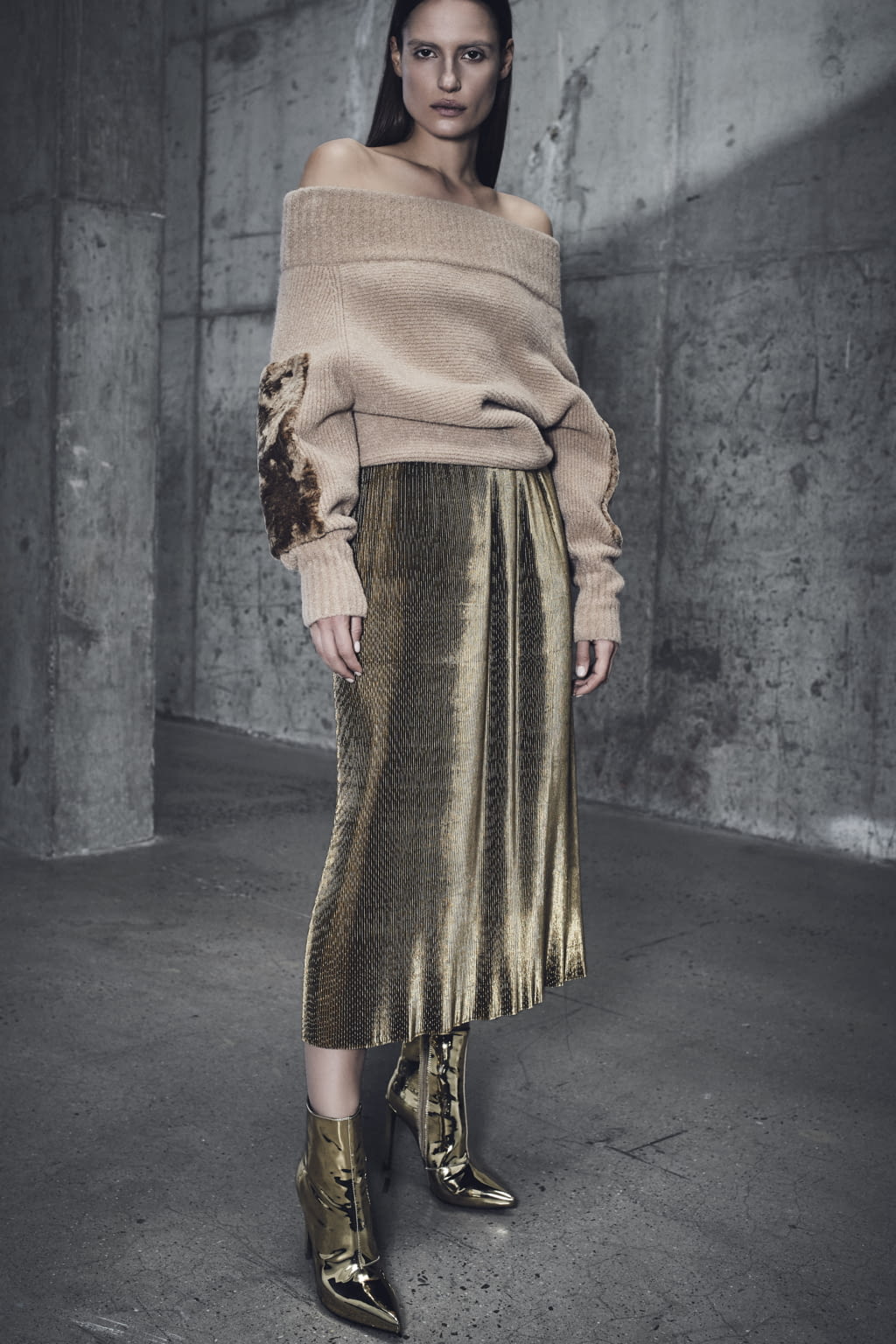 Fashion Week New York Pre-Fall 2018 look 2 from the LaPointe collection womenswear