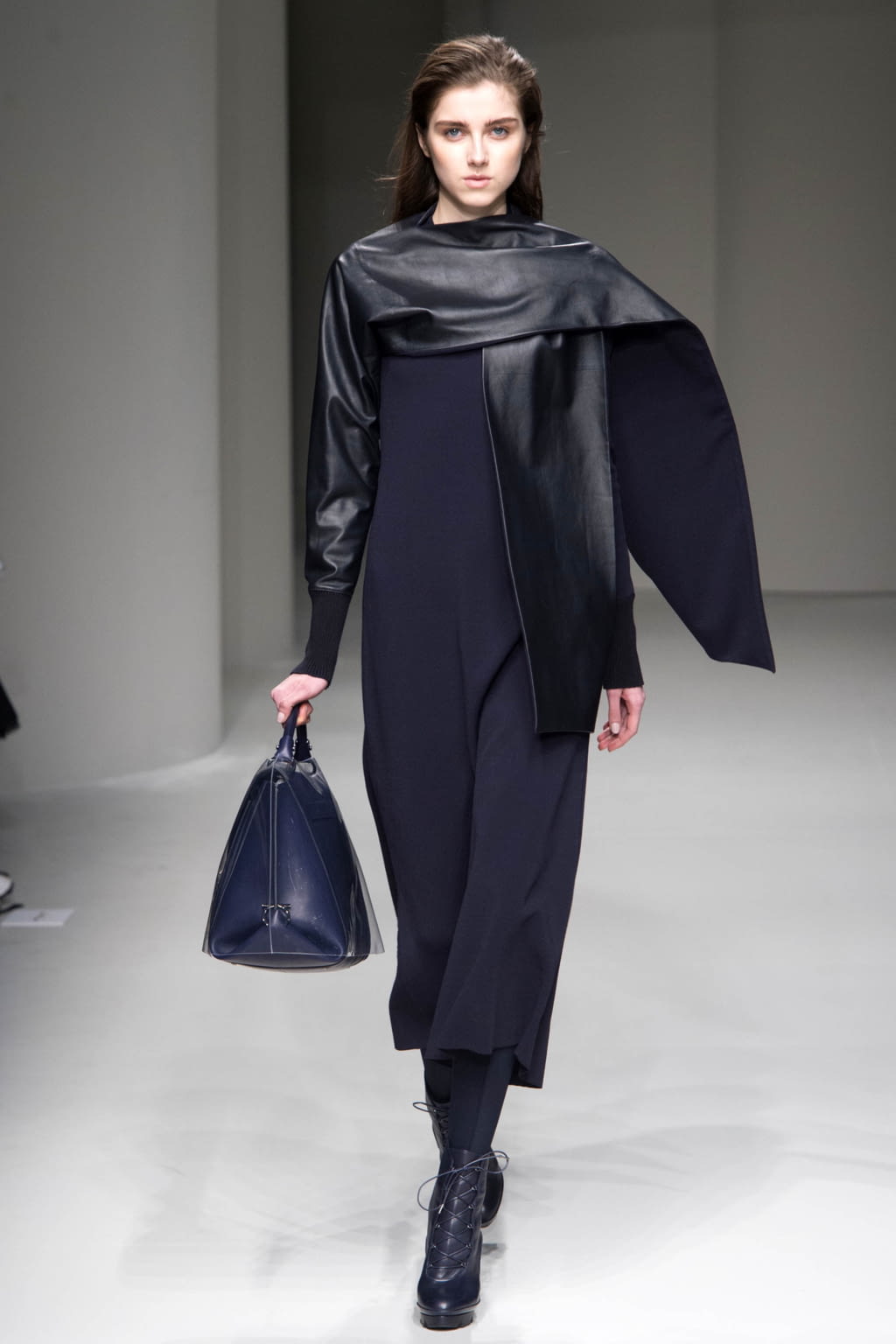 Fashion Week Milan Fall/Winter 2017 look 26 de la collection Ferragamo womenswear