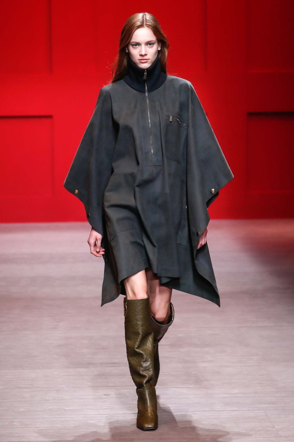 Fashion Week Milan Fall/Winter 2018 look 8 de la collection Ferragamo womenswear