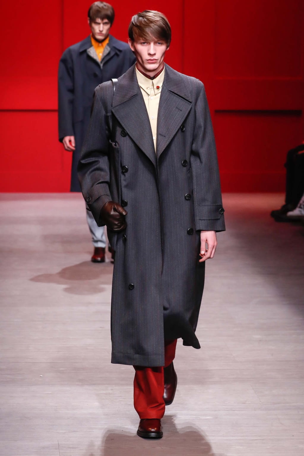 Fashion Week Milan Fall/Winter 2018 look 36 from the Ferragamo collection 女装