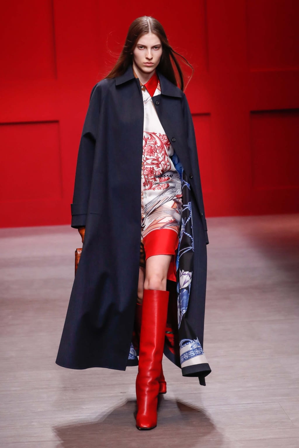Fashion Week Milan Fall/Winter 2018 look 55 from the Ferragamo collection womenswear